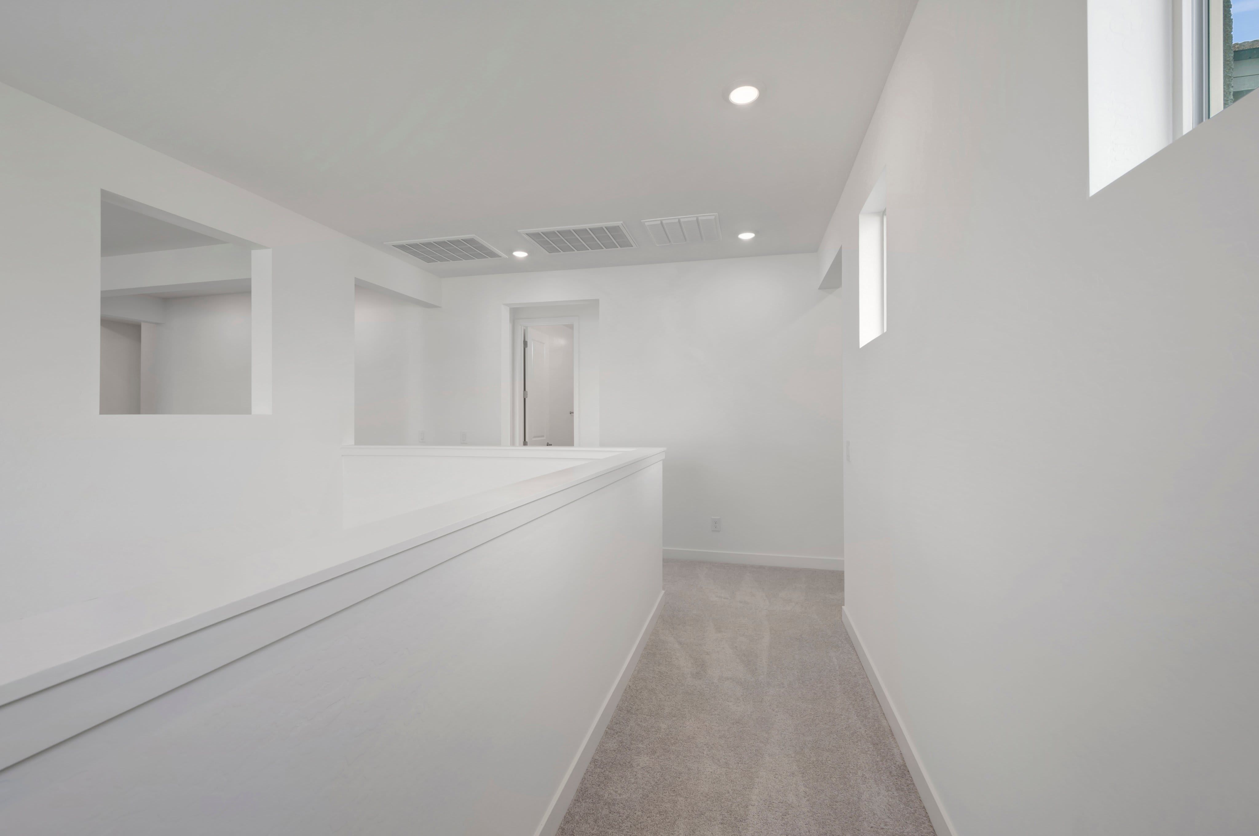 2405 E LECCINO DR