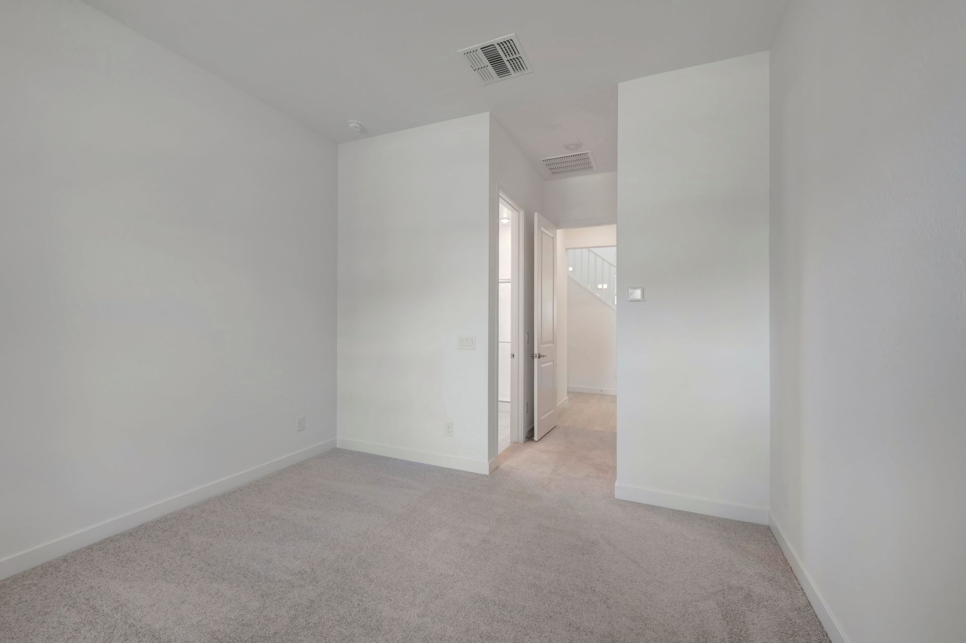 2405 E Leccino Dr