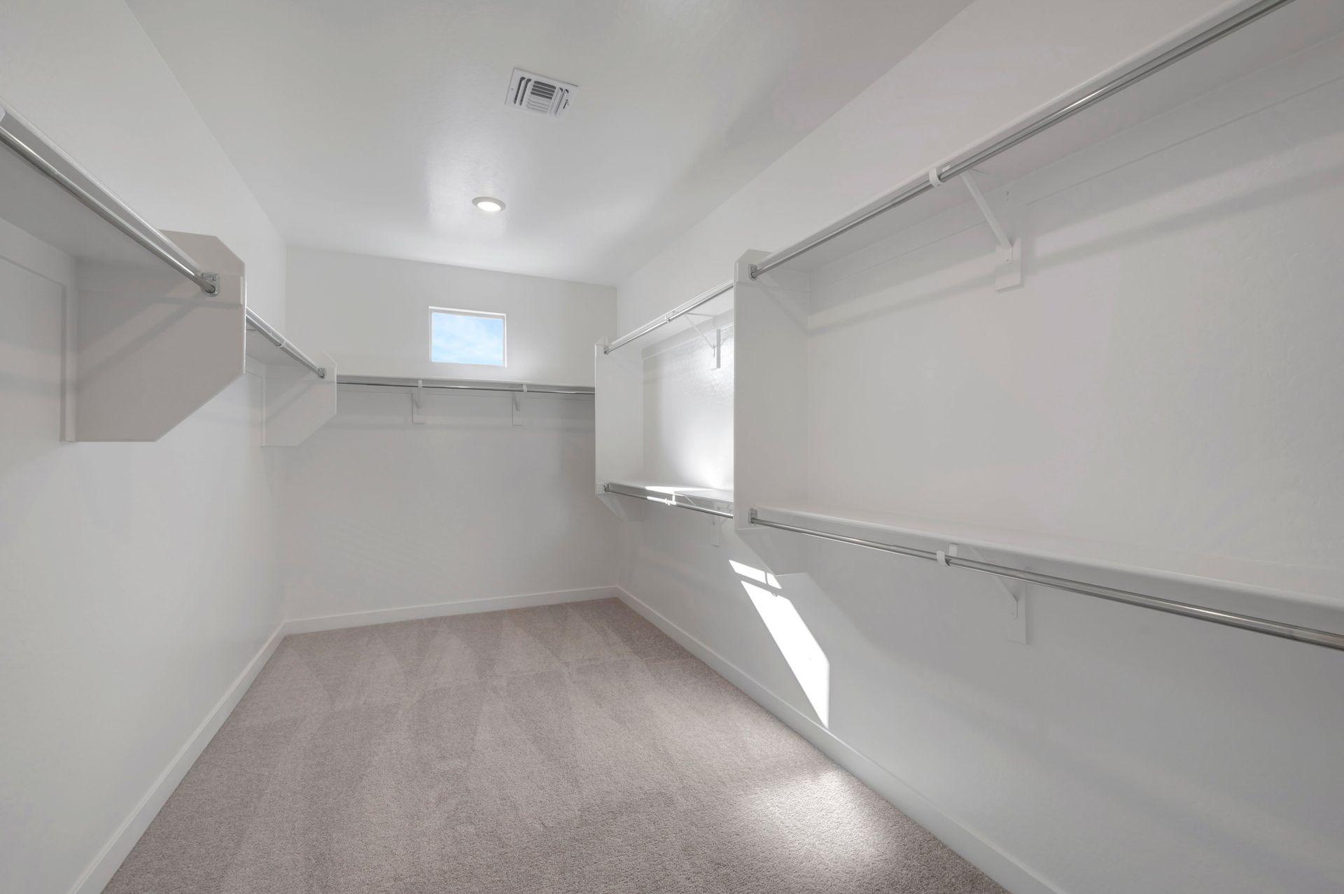 2405 E Leccino Dr