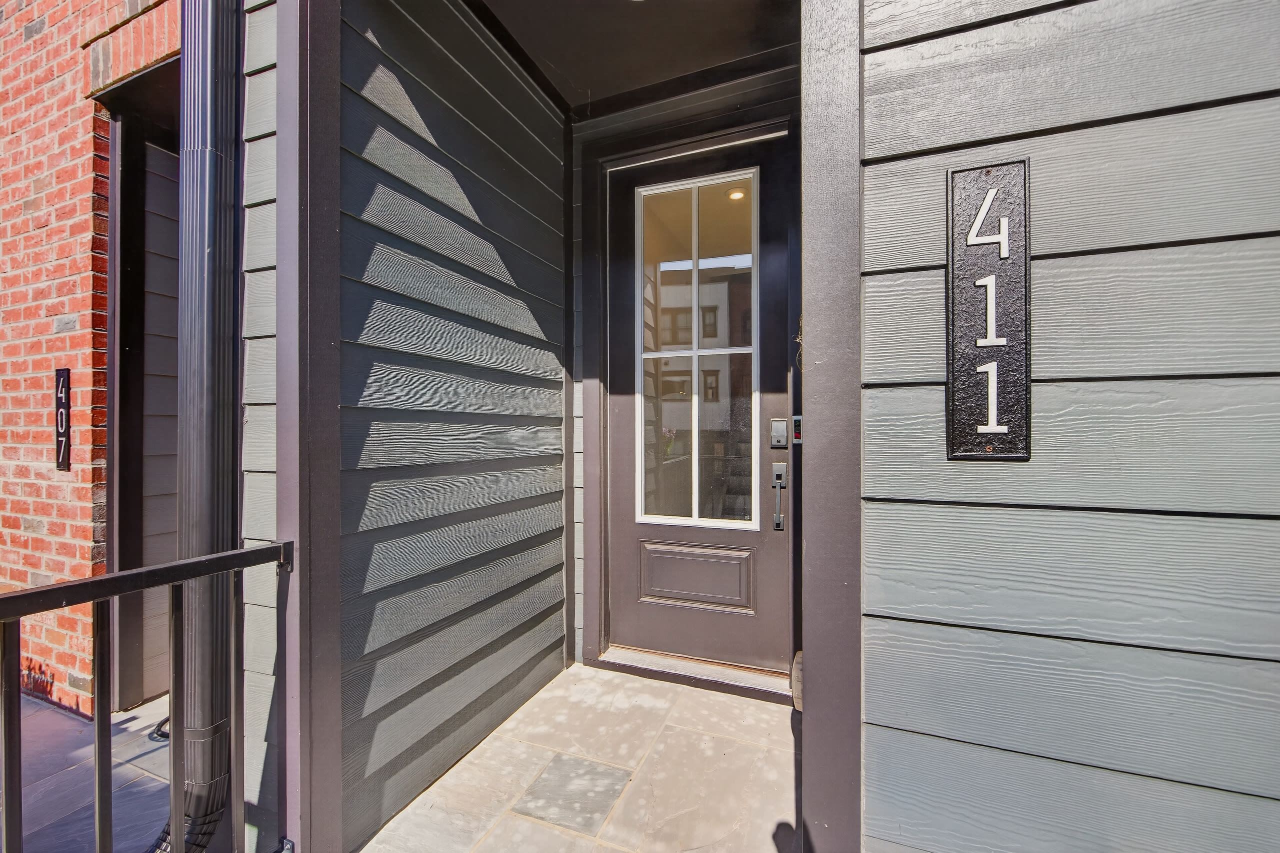 411 Old Town Village Rd
