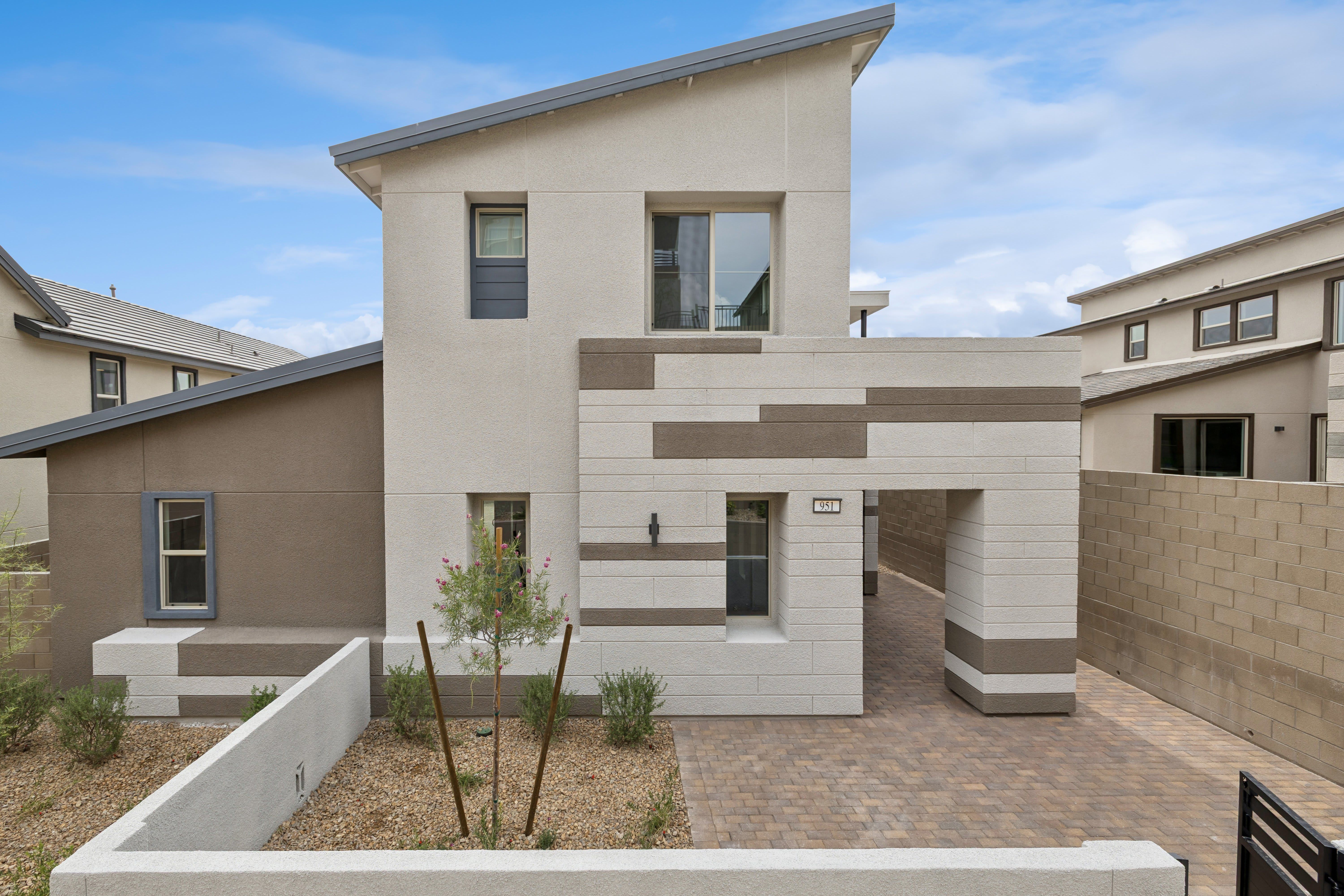 951 GOLDEN SUMMIT AVENUE (Plan 3)