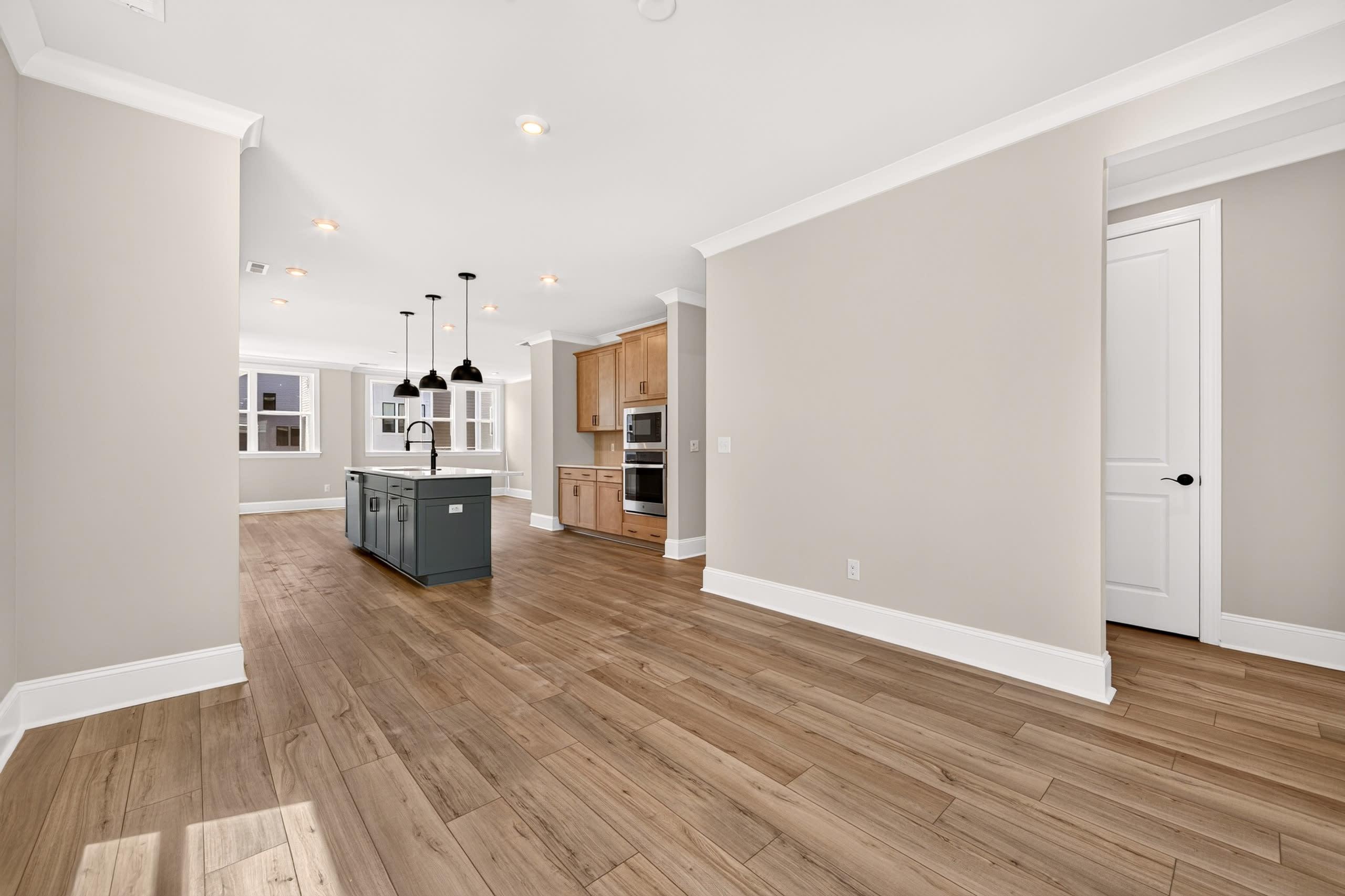6012 Yellow Buckeye Dr