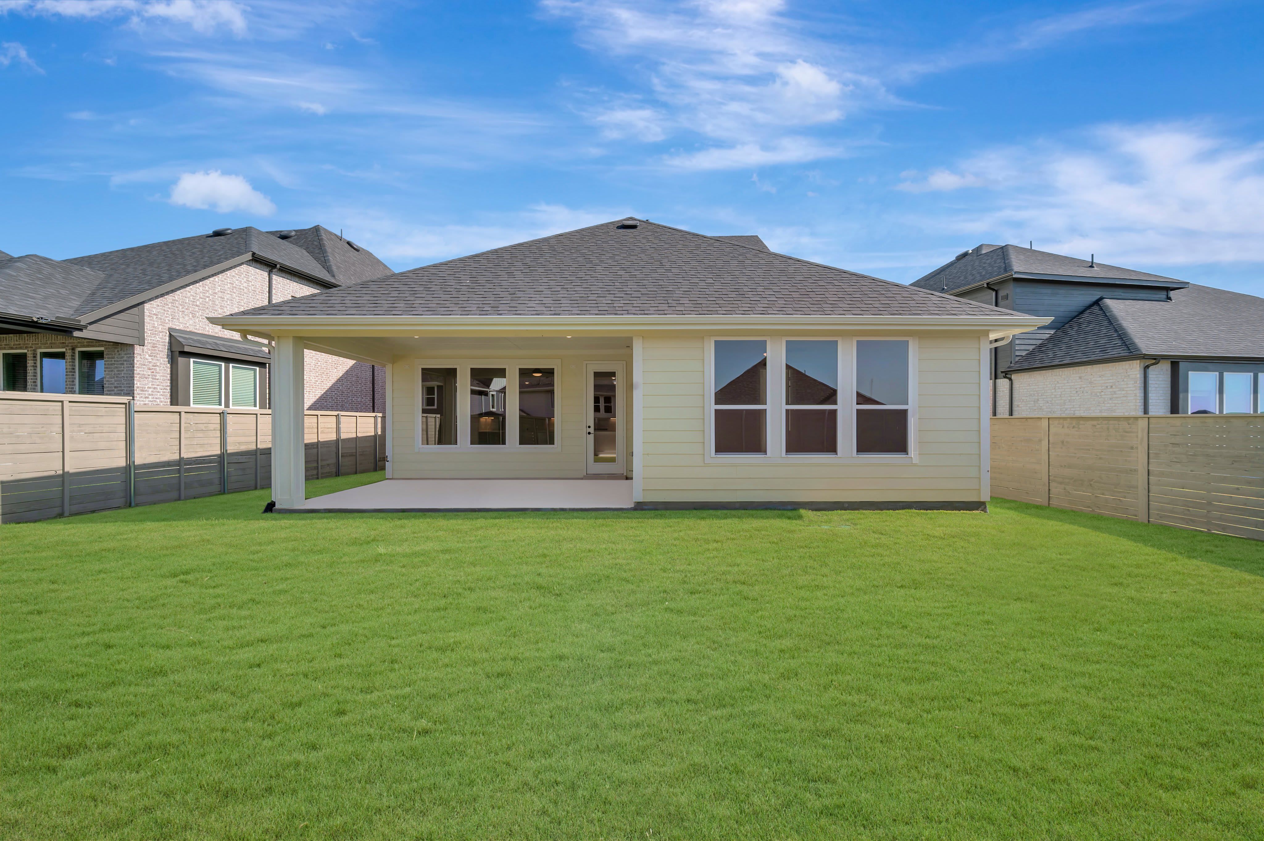 11737 Treehouse Trail