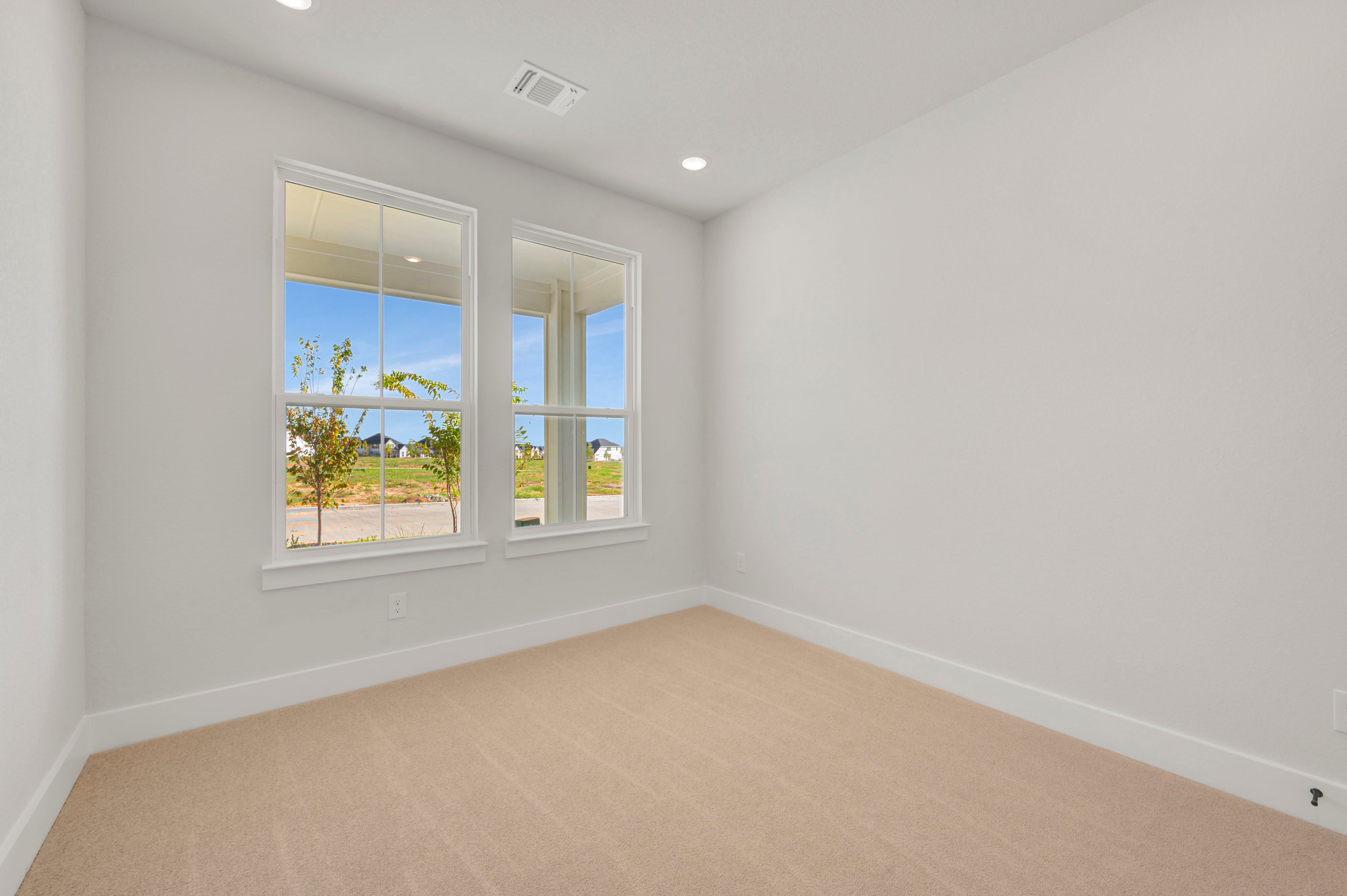 11737 Treehouse Trail