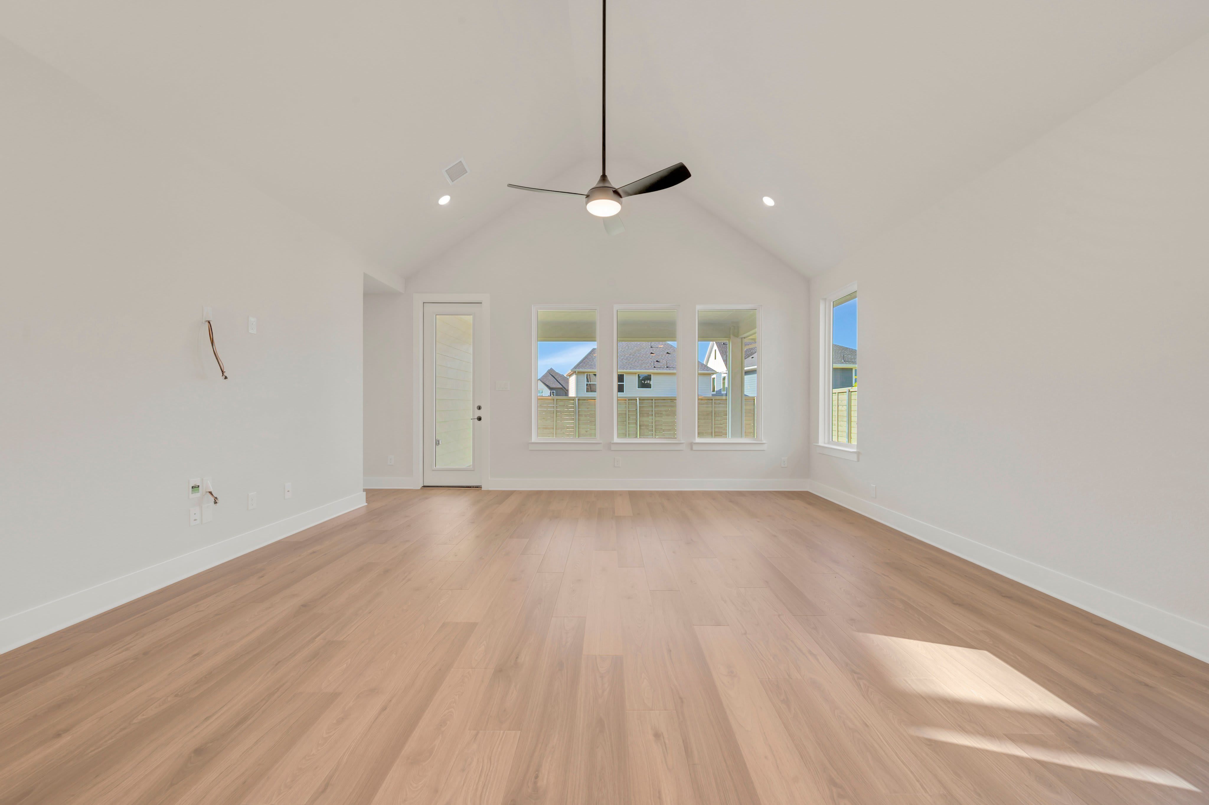 11737 Treehouse Trail