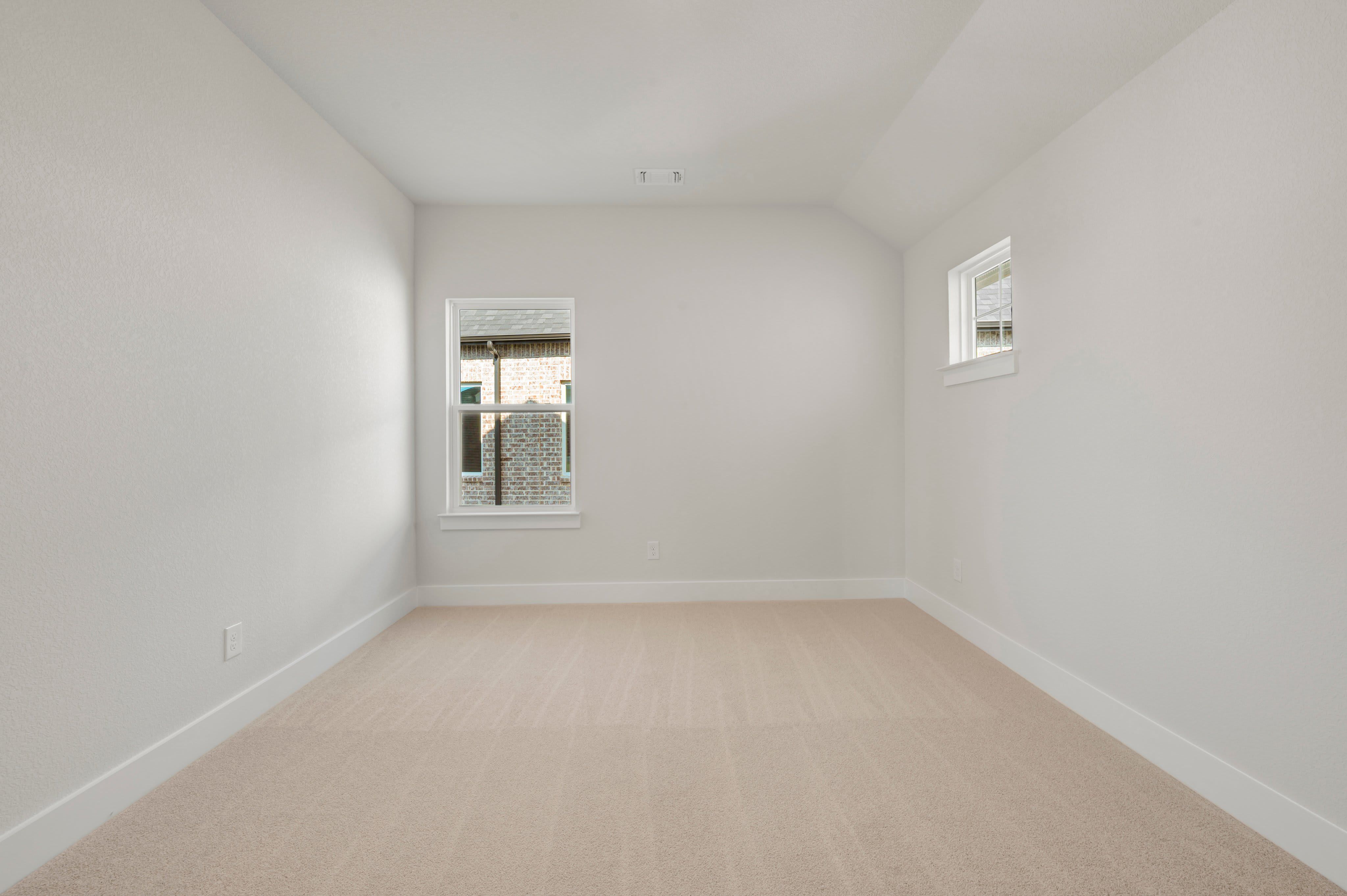 11737 Treehouse Trail
