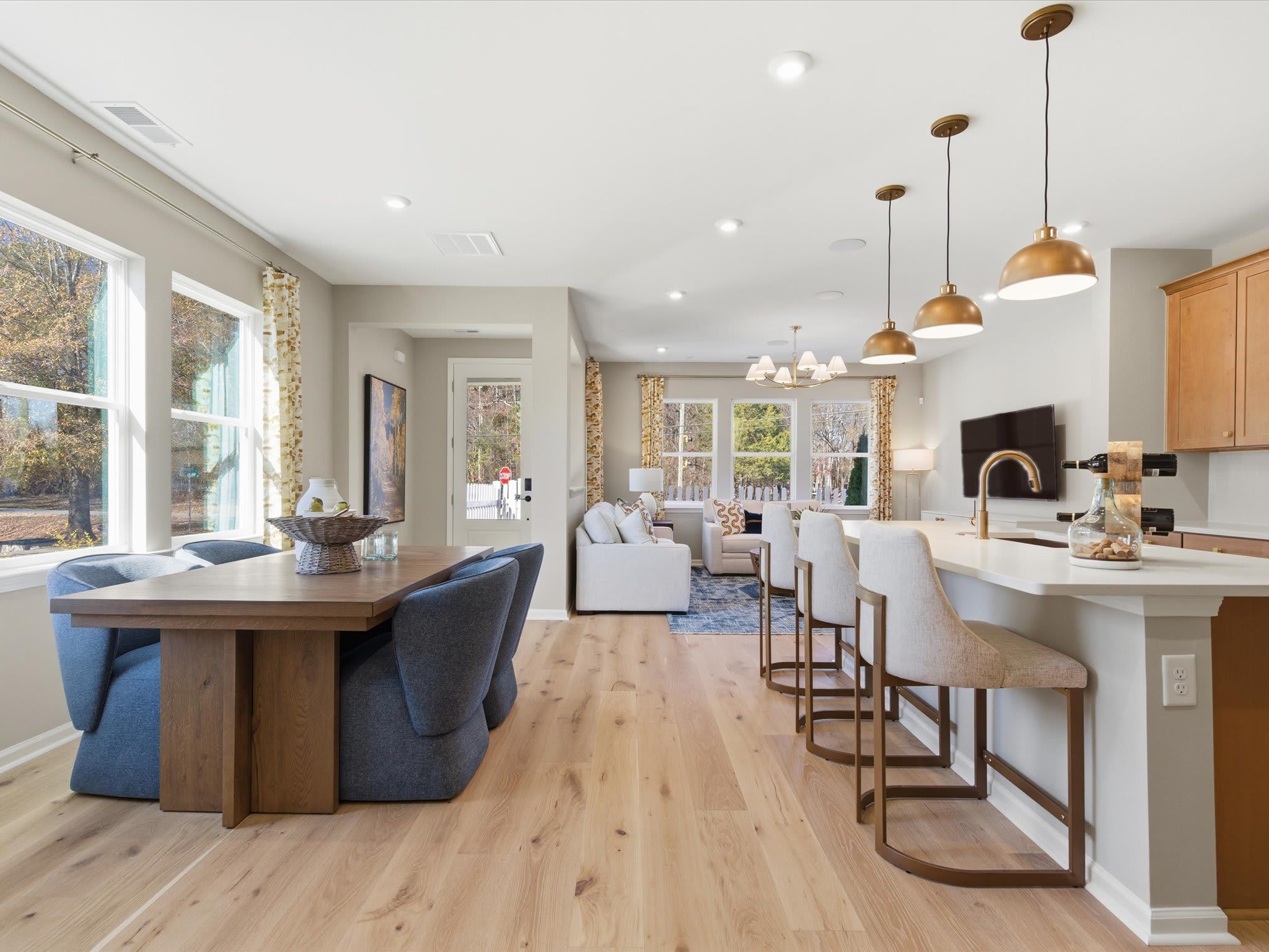 7211 Archimedes Lane (Fisher)