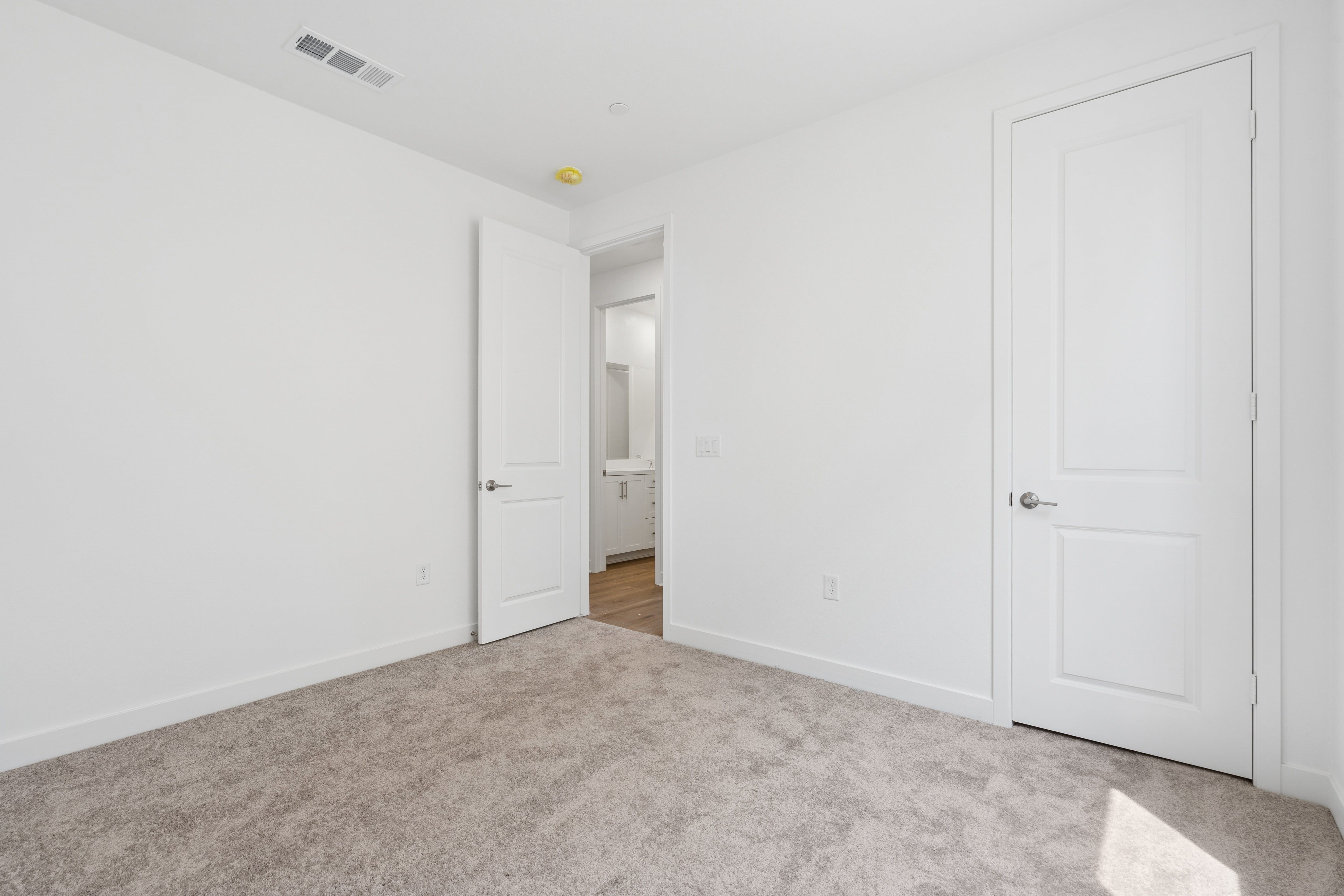 1700 Sandpiper Avenue