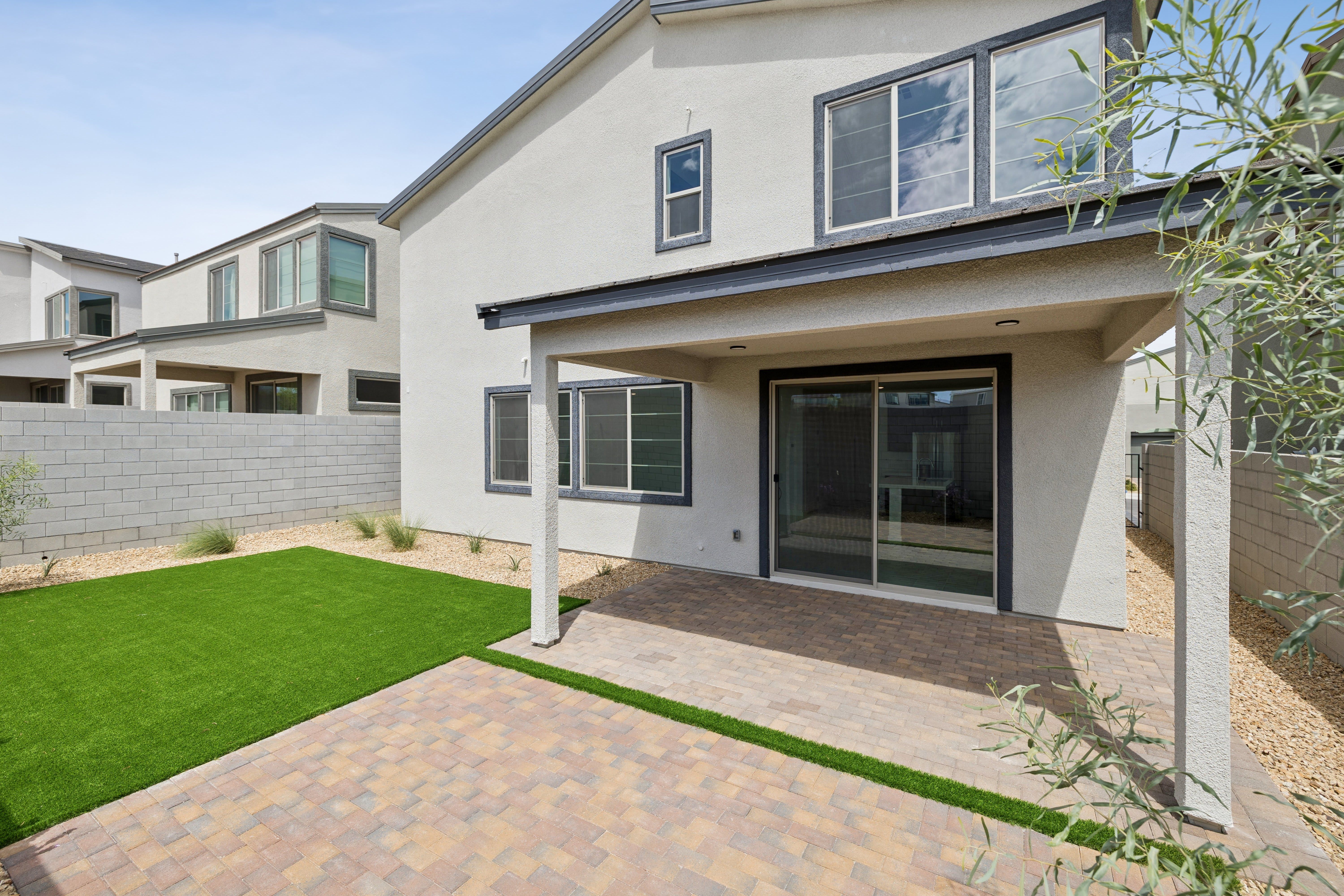 10457 Mountain Aster Avenue