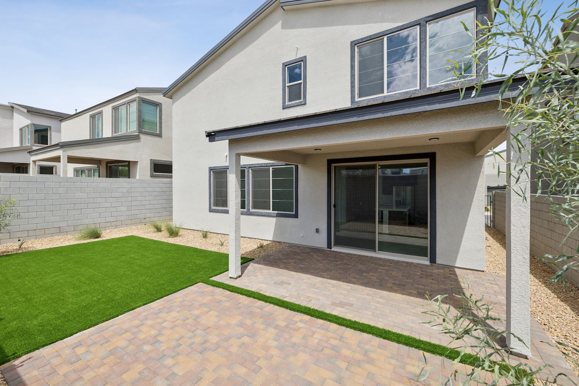 10457 Mountain Aster Avenue
