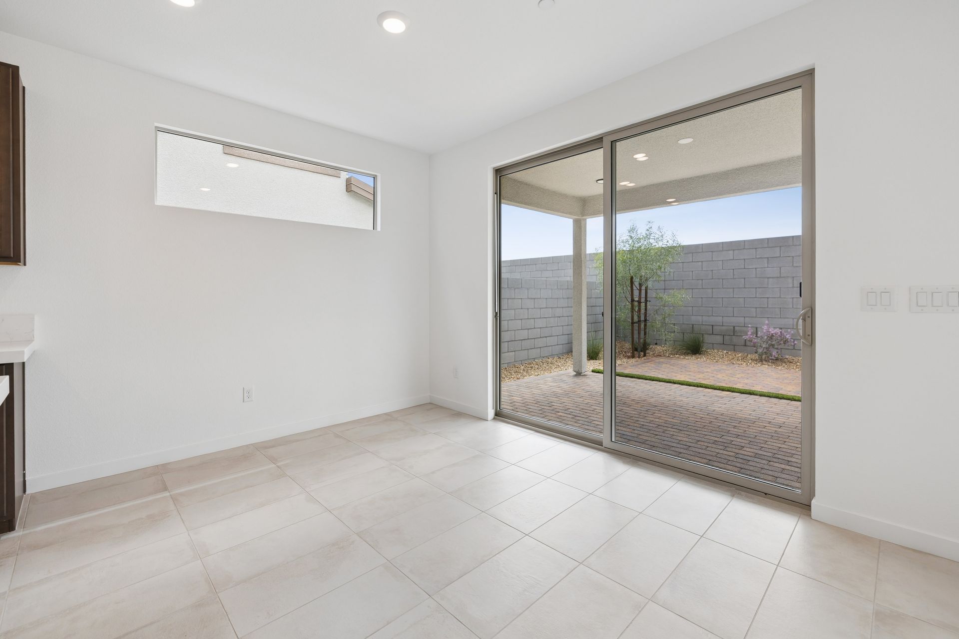 10457 Mountain Aster Avenue