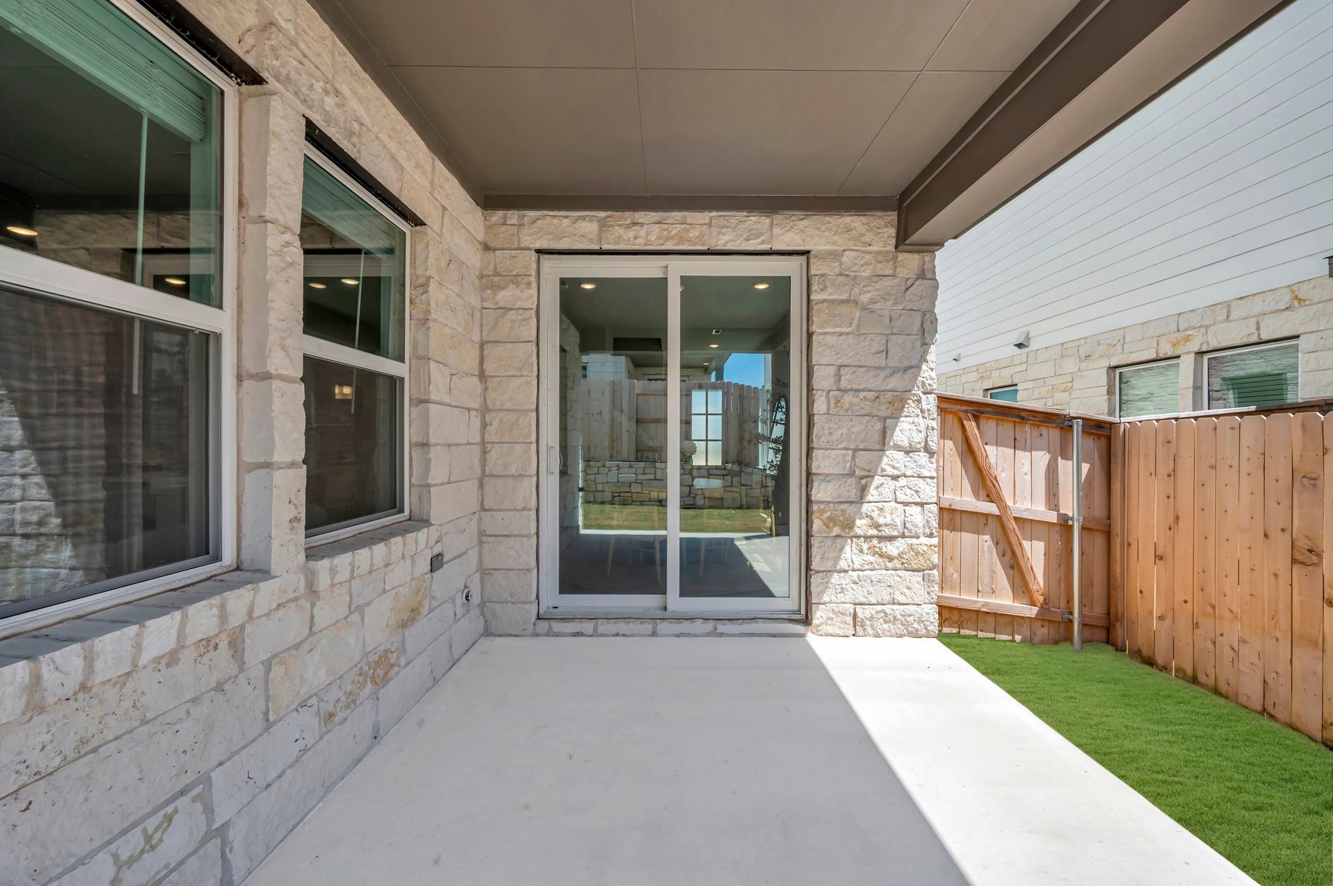 302 Marie Way