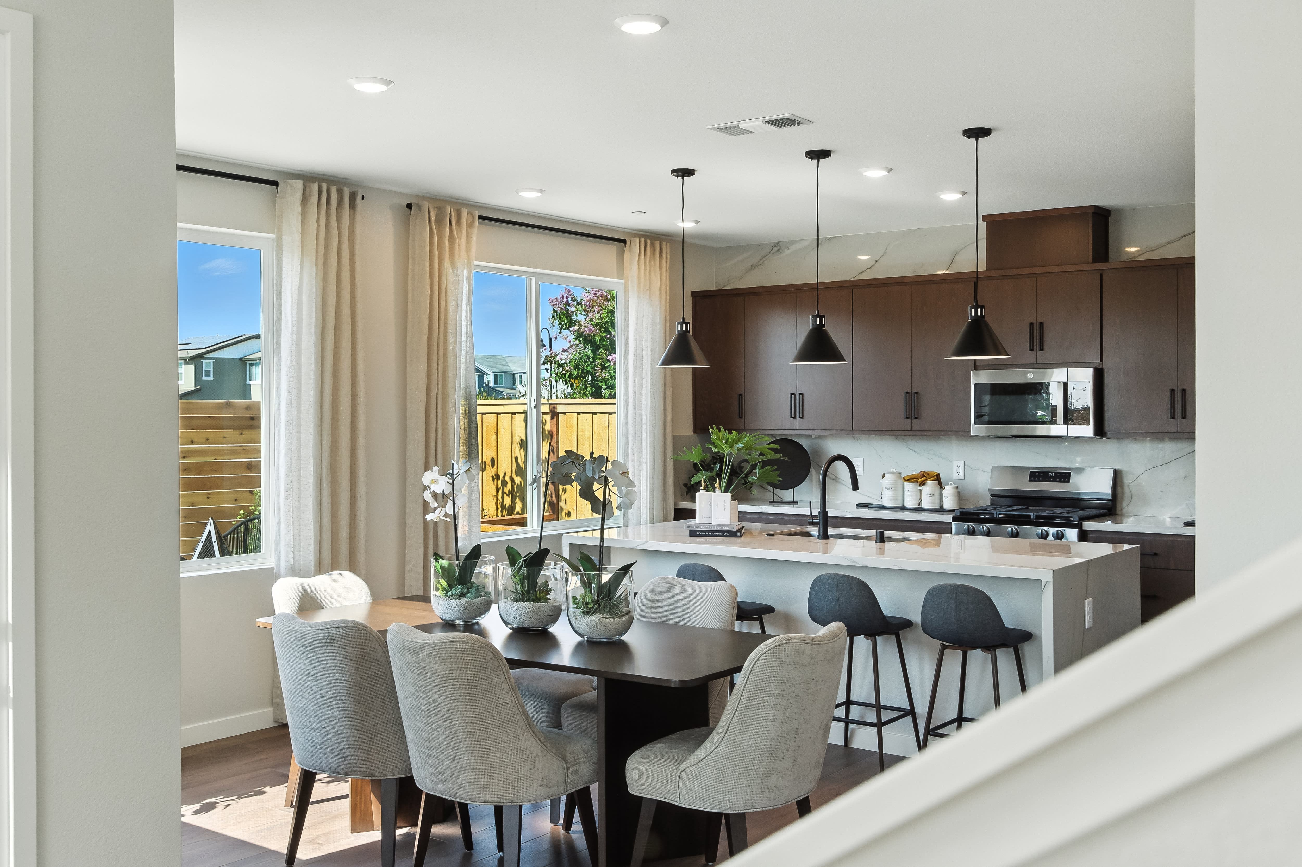 5733 Pathway Drive