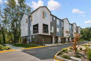12207 137th PL NE Bldg 26 103 (Plan 2C)