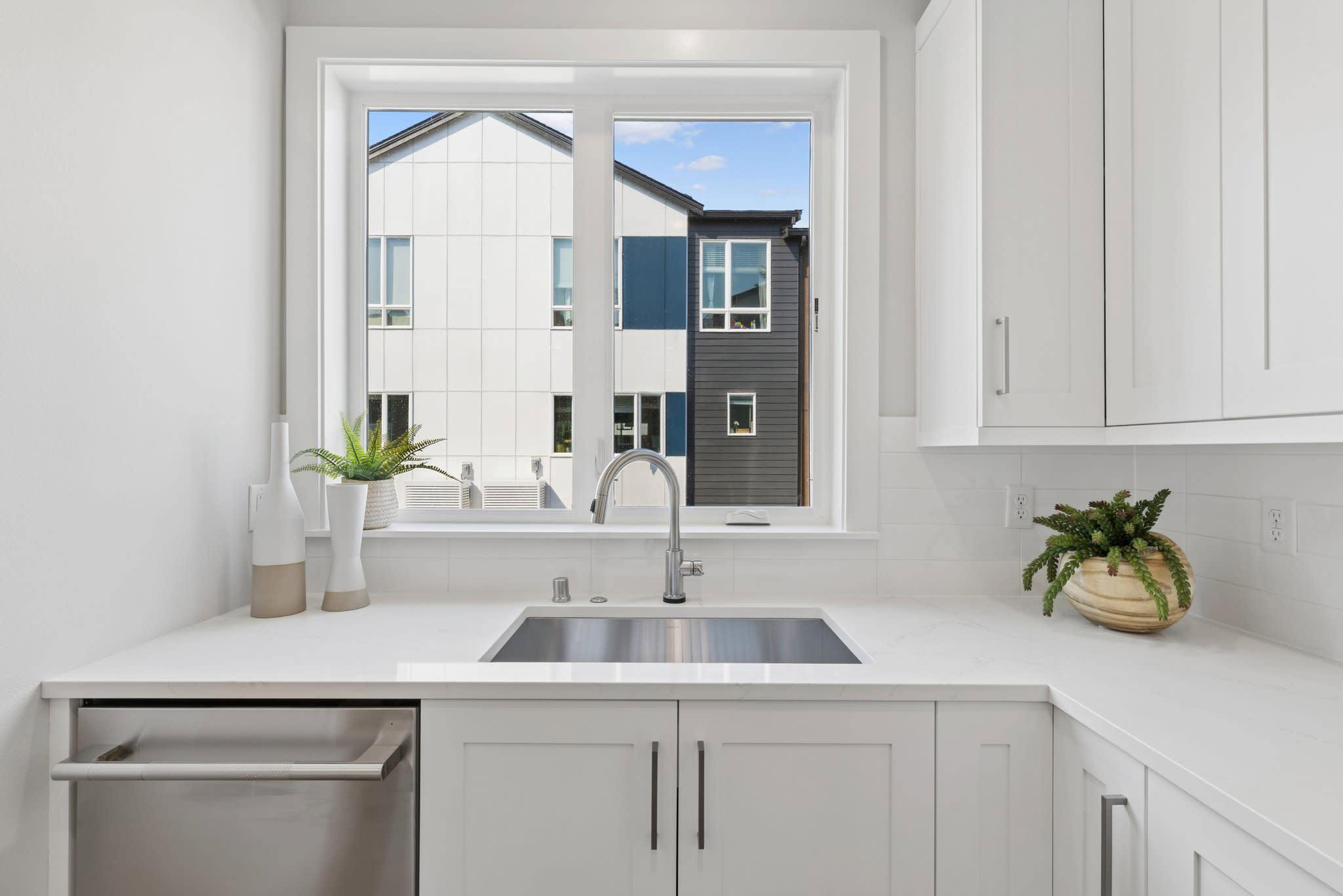 12207 137th PL NE Bldg 26-103