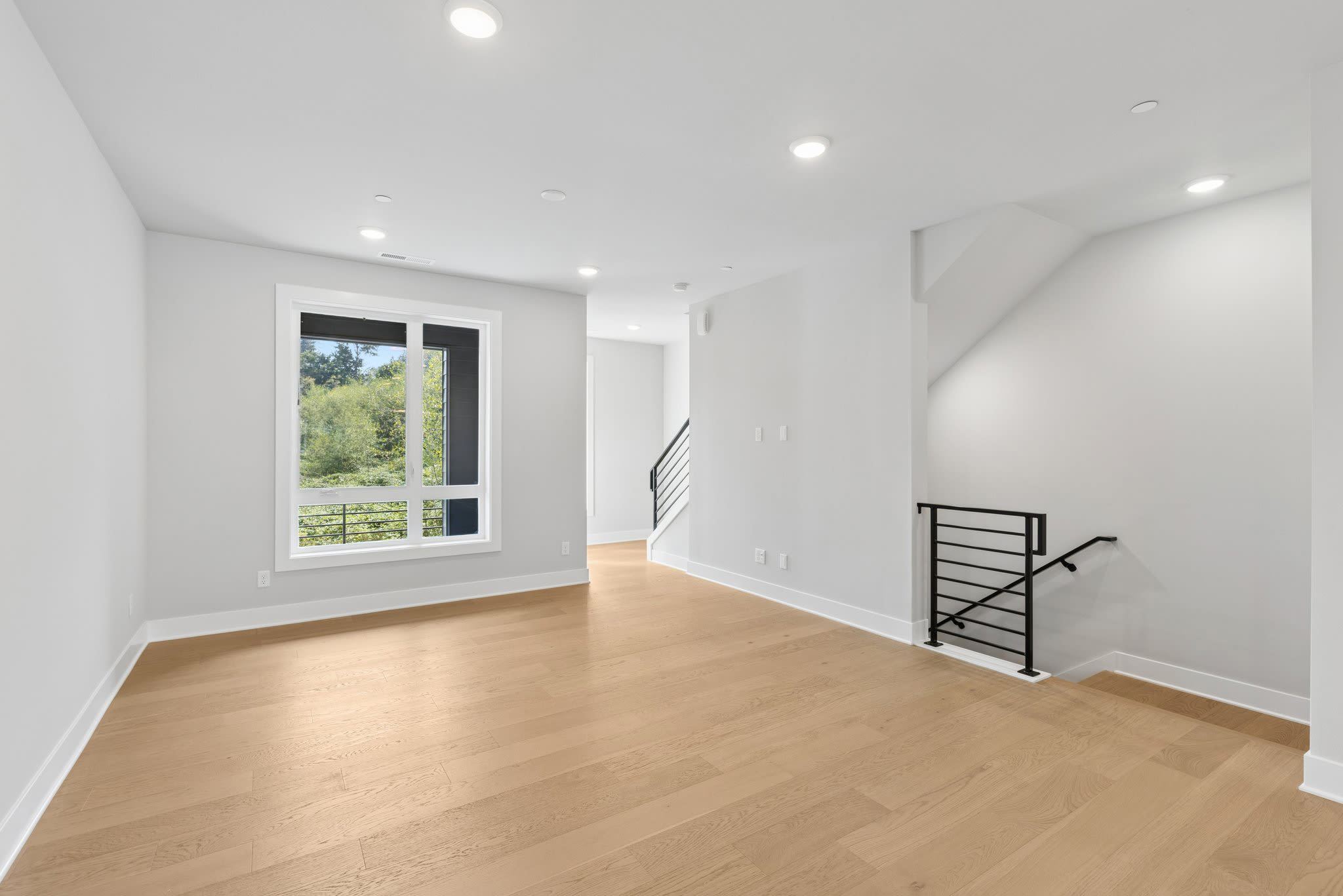 12207 137th PL NE Bldg 26-103