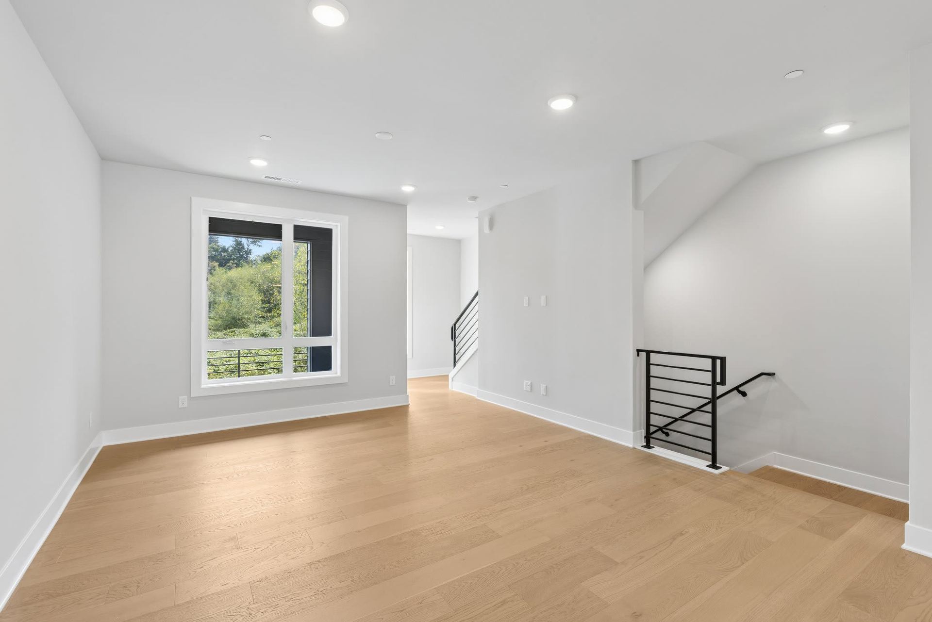 12207 137th PL NE Bldg 26-103