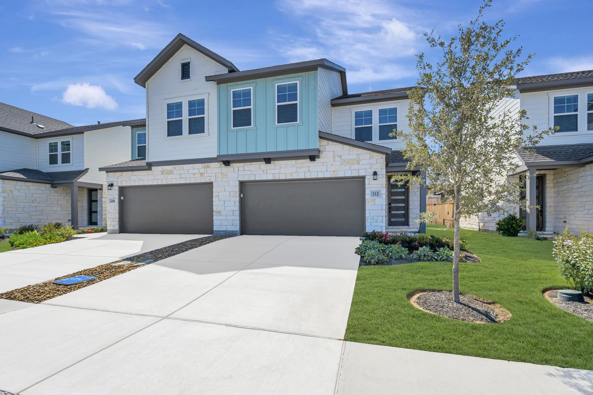 212 Marie Way