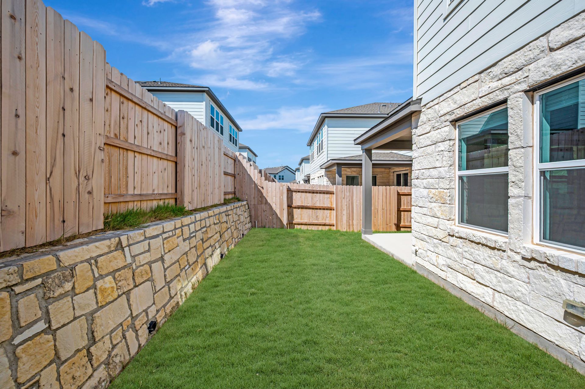 212 Marie Way