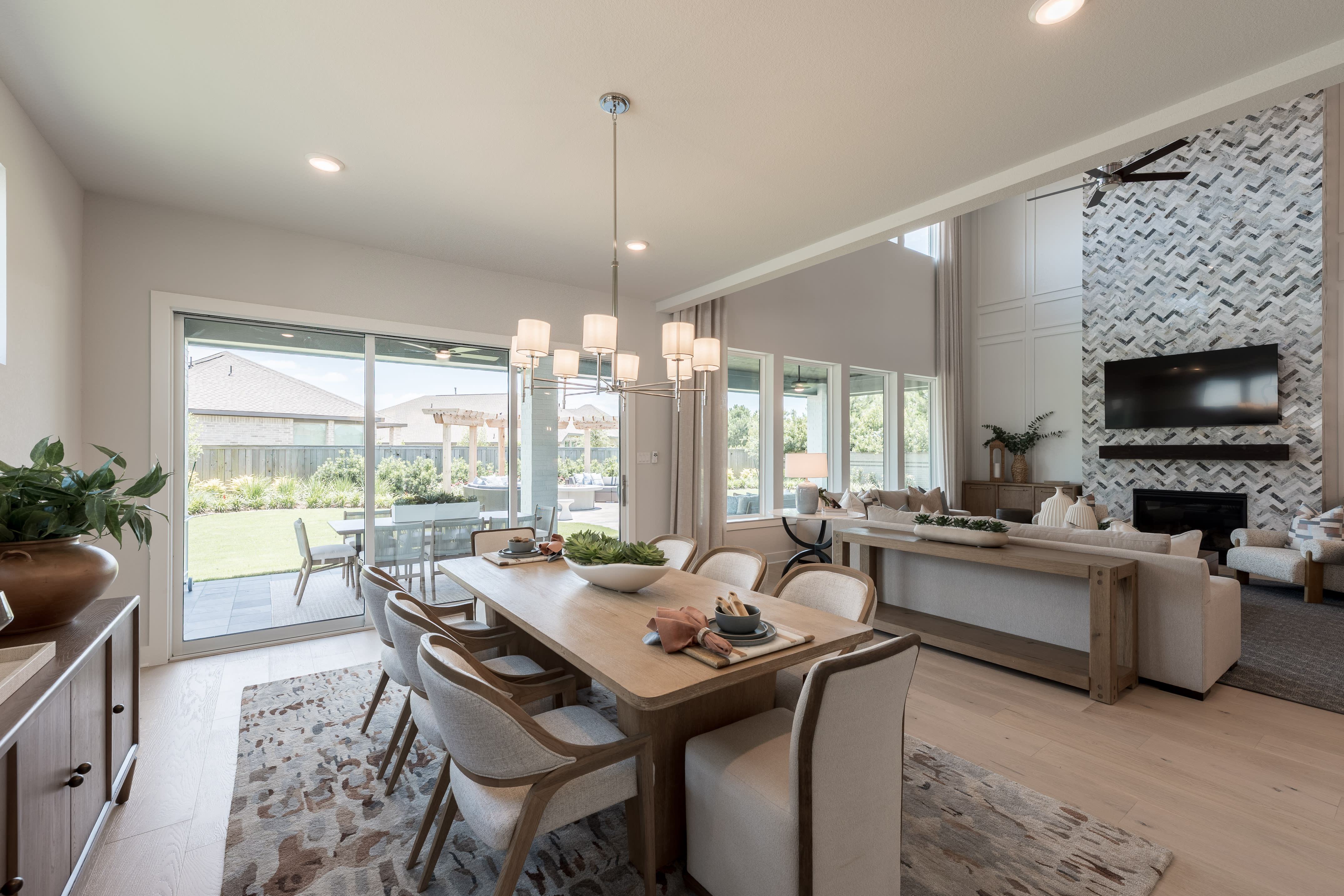 3618 Pinecrest Drive