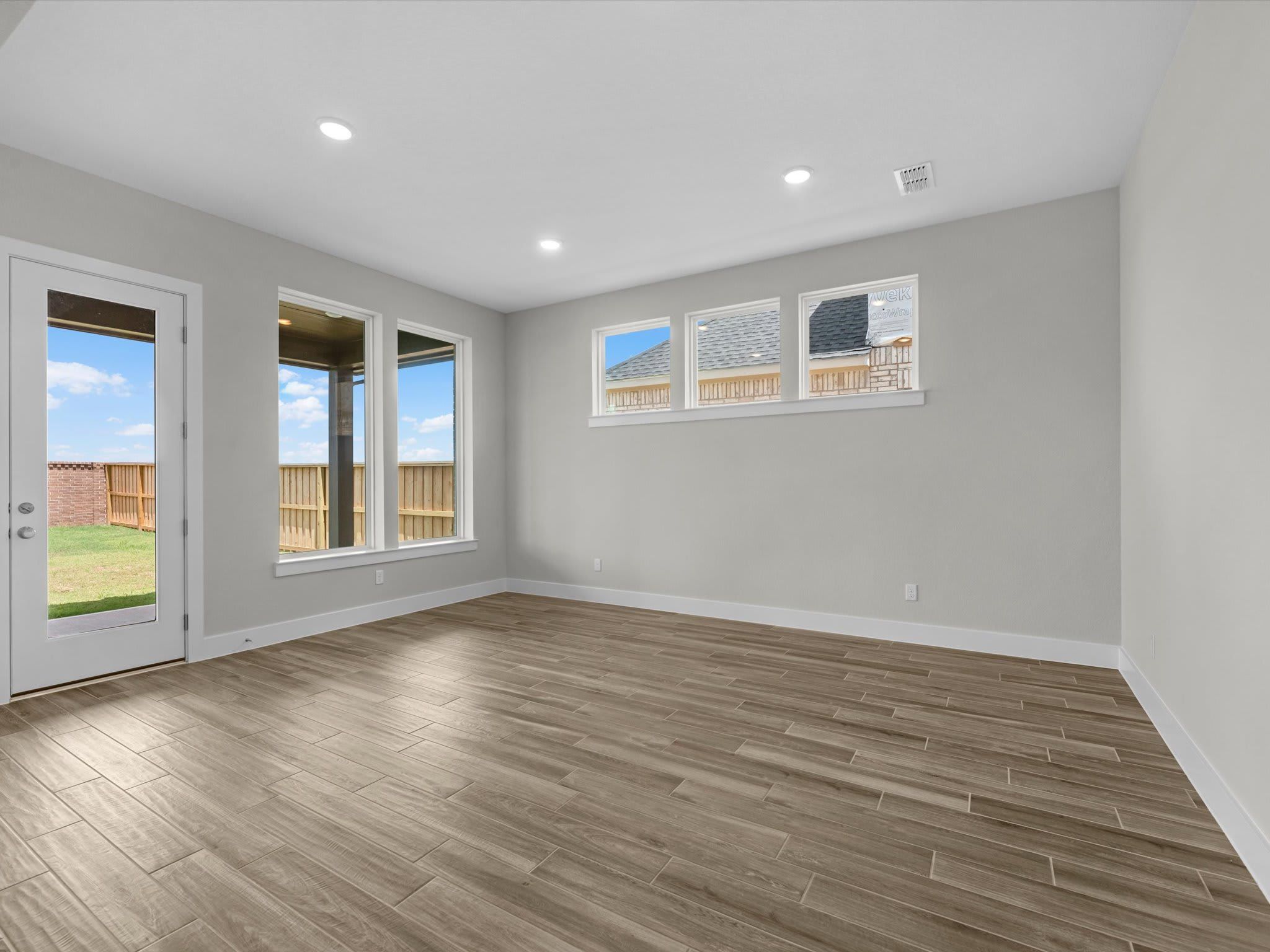 19618 Jessica View Circle
