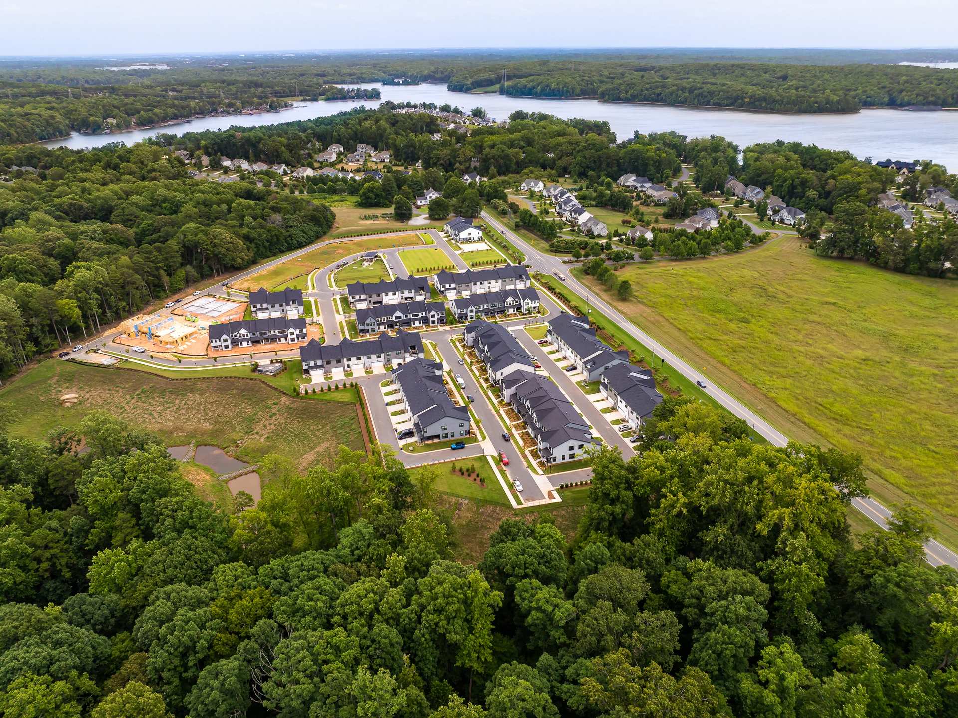 332 Ardmore Dr