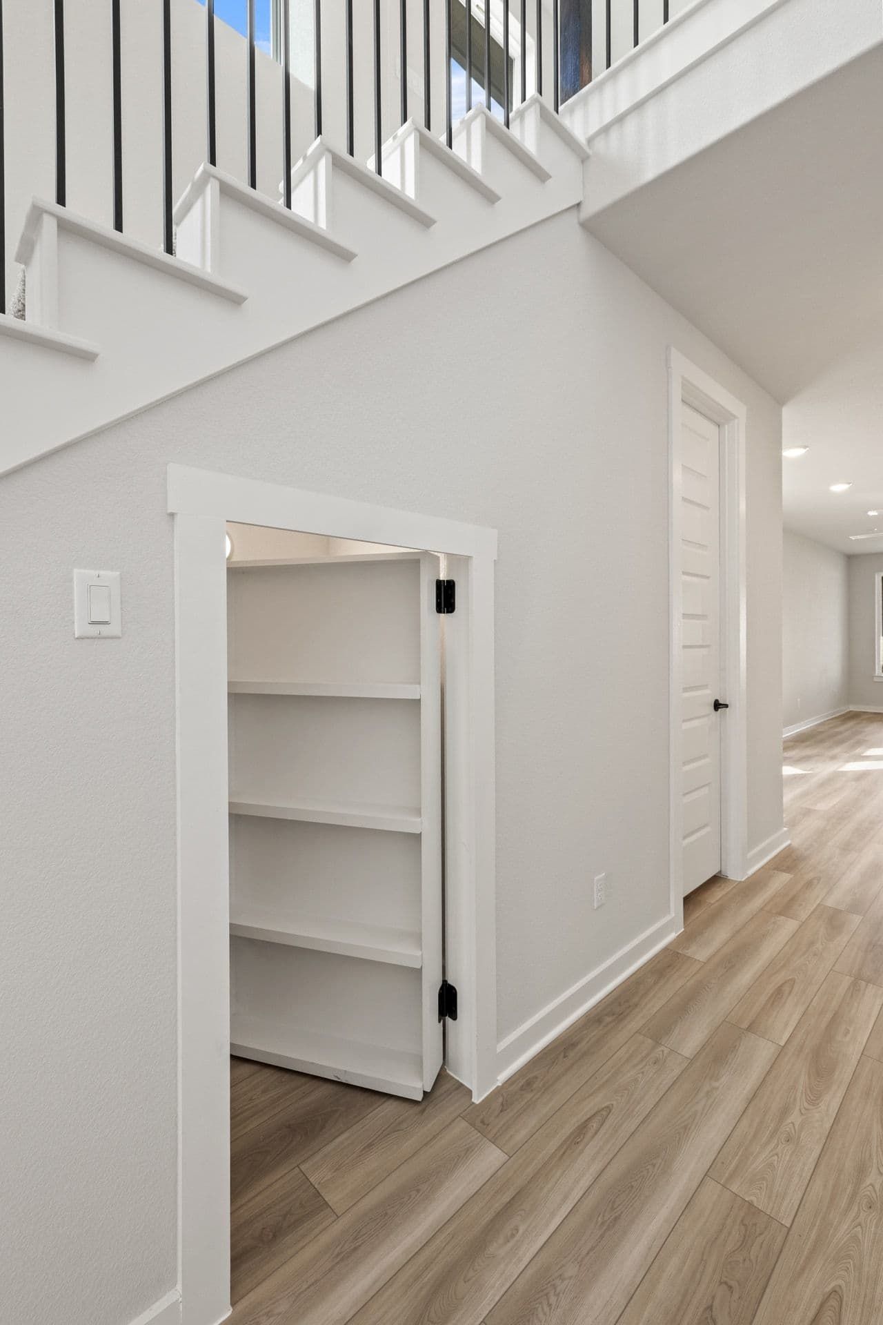 260 Bloomington Loop
