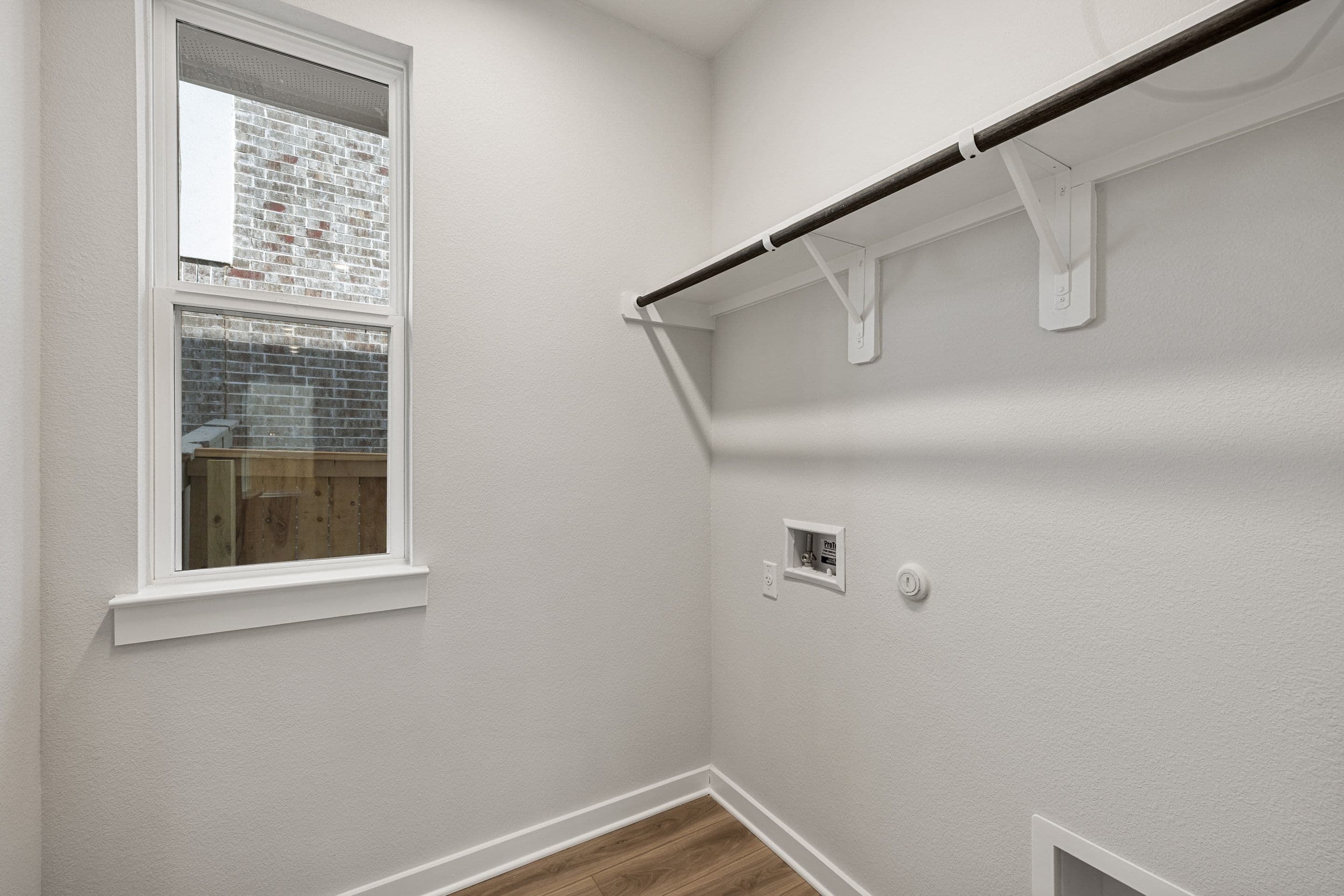 260 Bloomington Loop