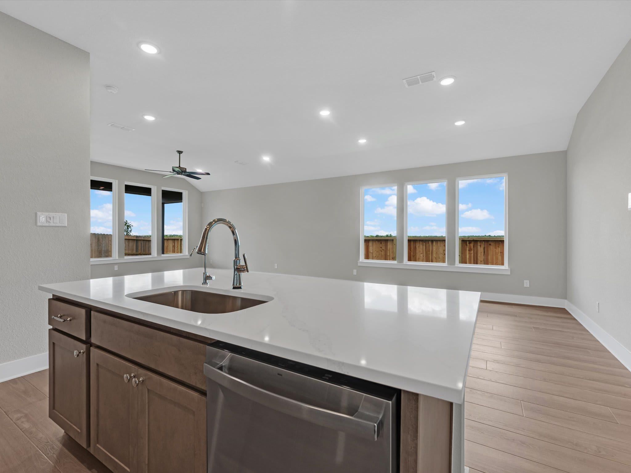 16502 Harmony Lea Lane