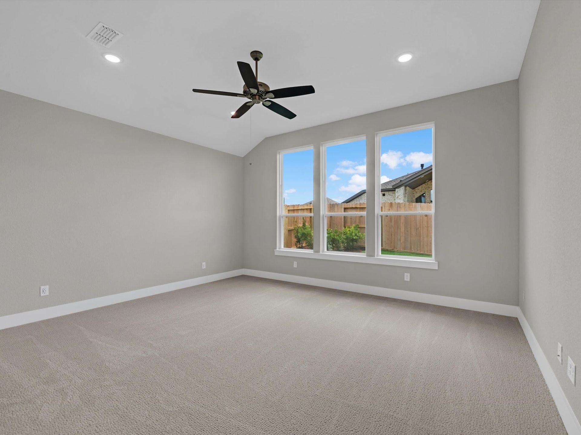 16502 Harmony Lea Lane