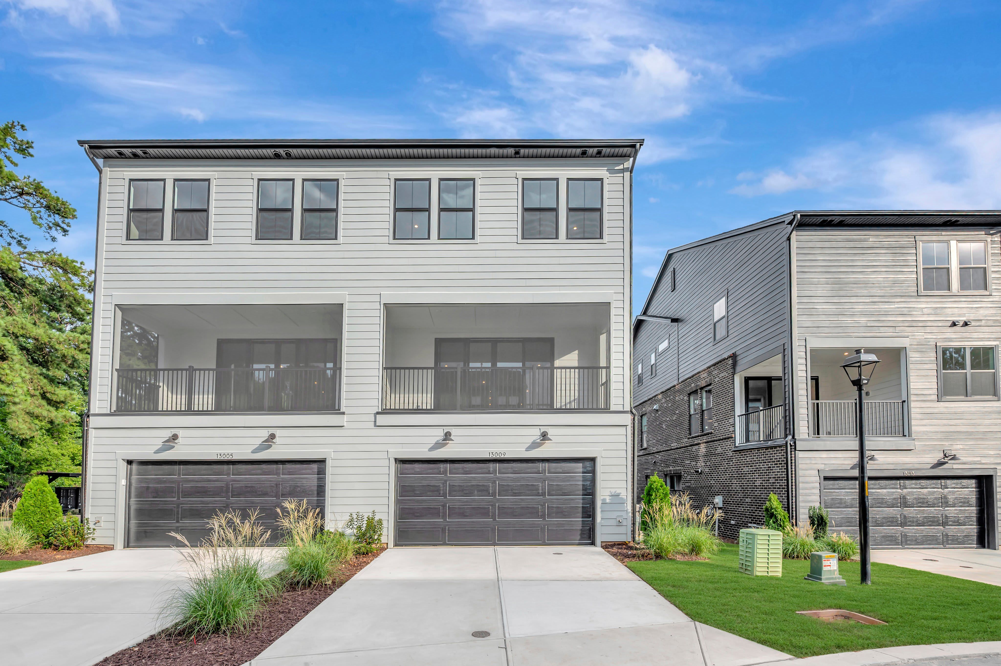 13009 Lucy Park Lane