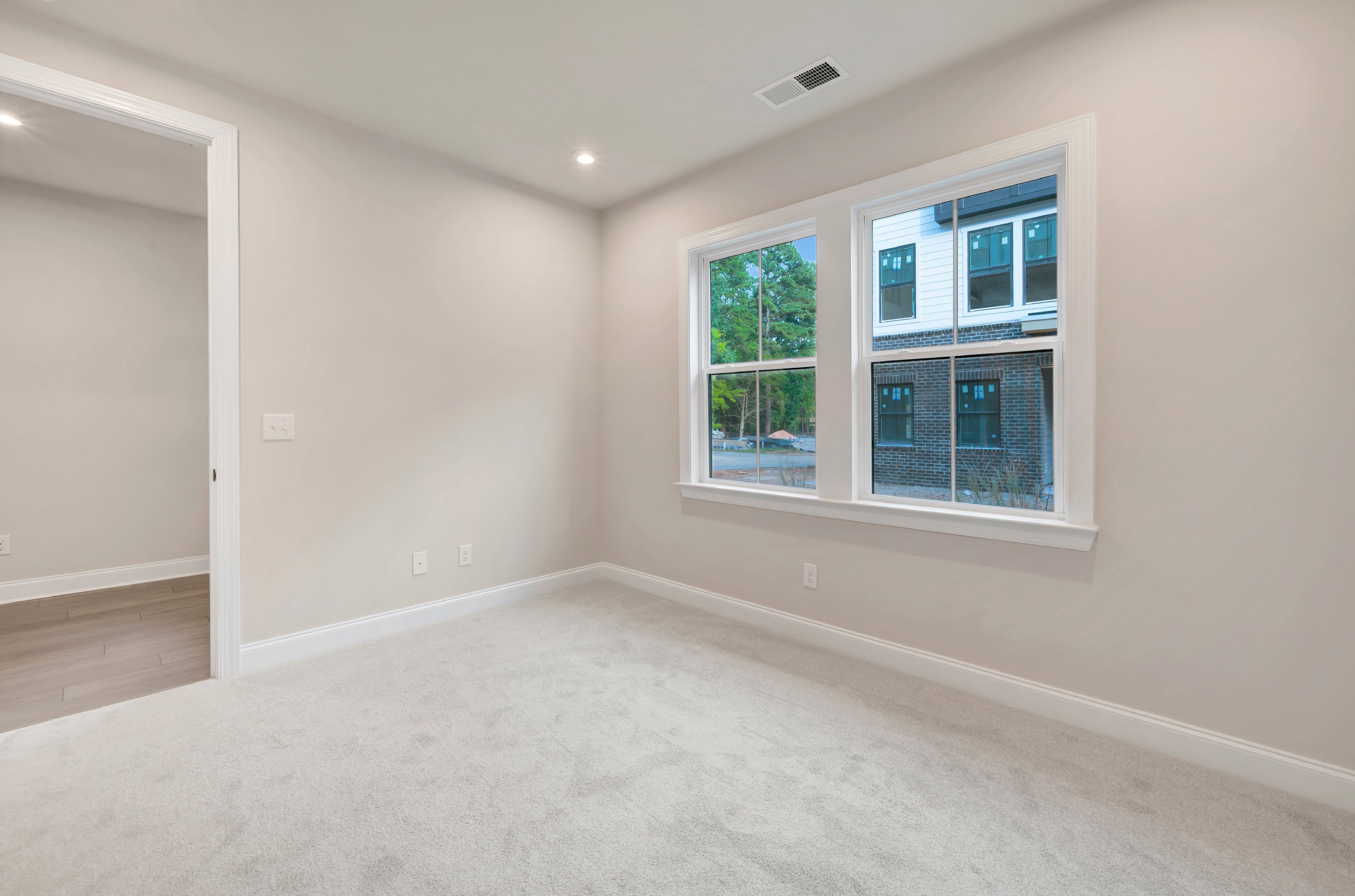 13009 Lucy Park Lane