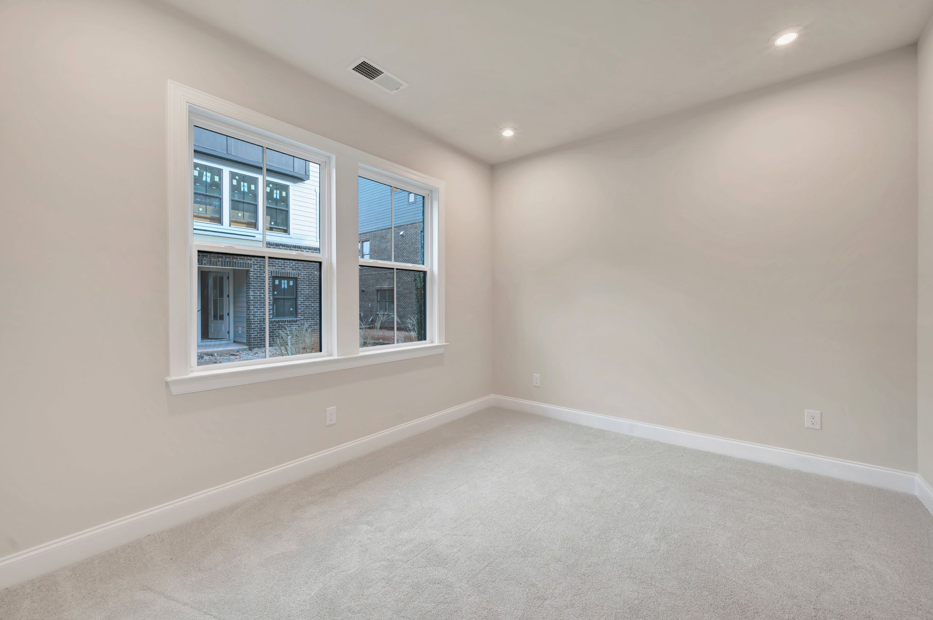 13009 Lucy Park Lane