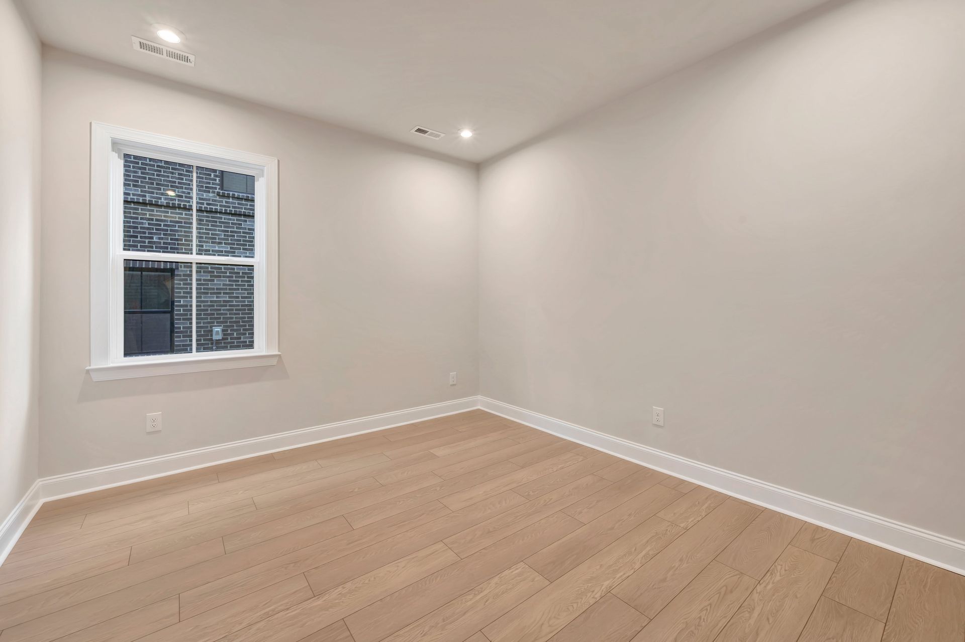 13009 Lucy Park Lane