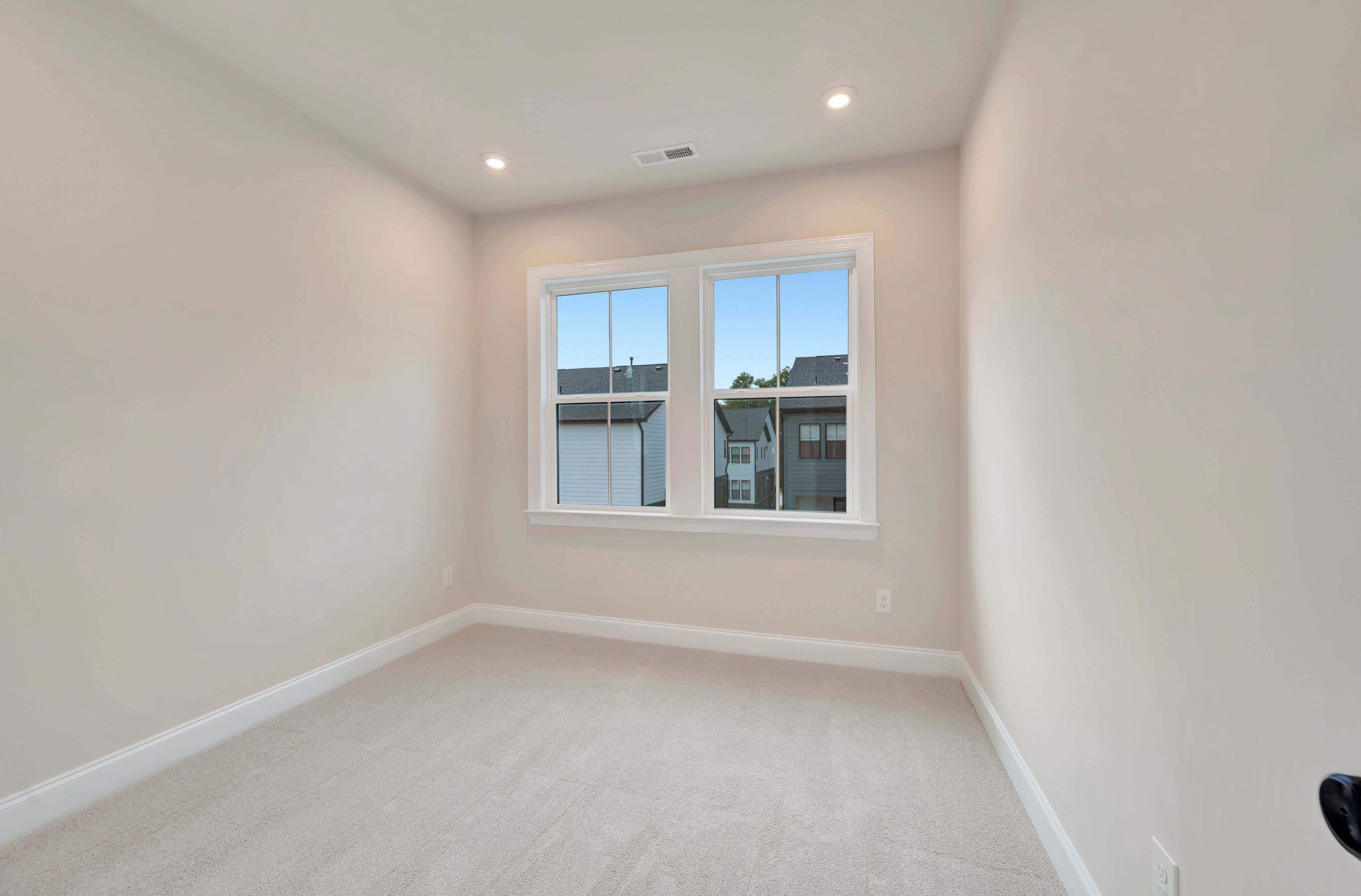 13009 Lucy Park Lane