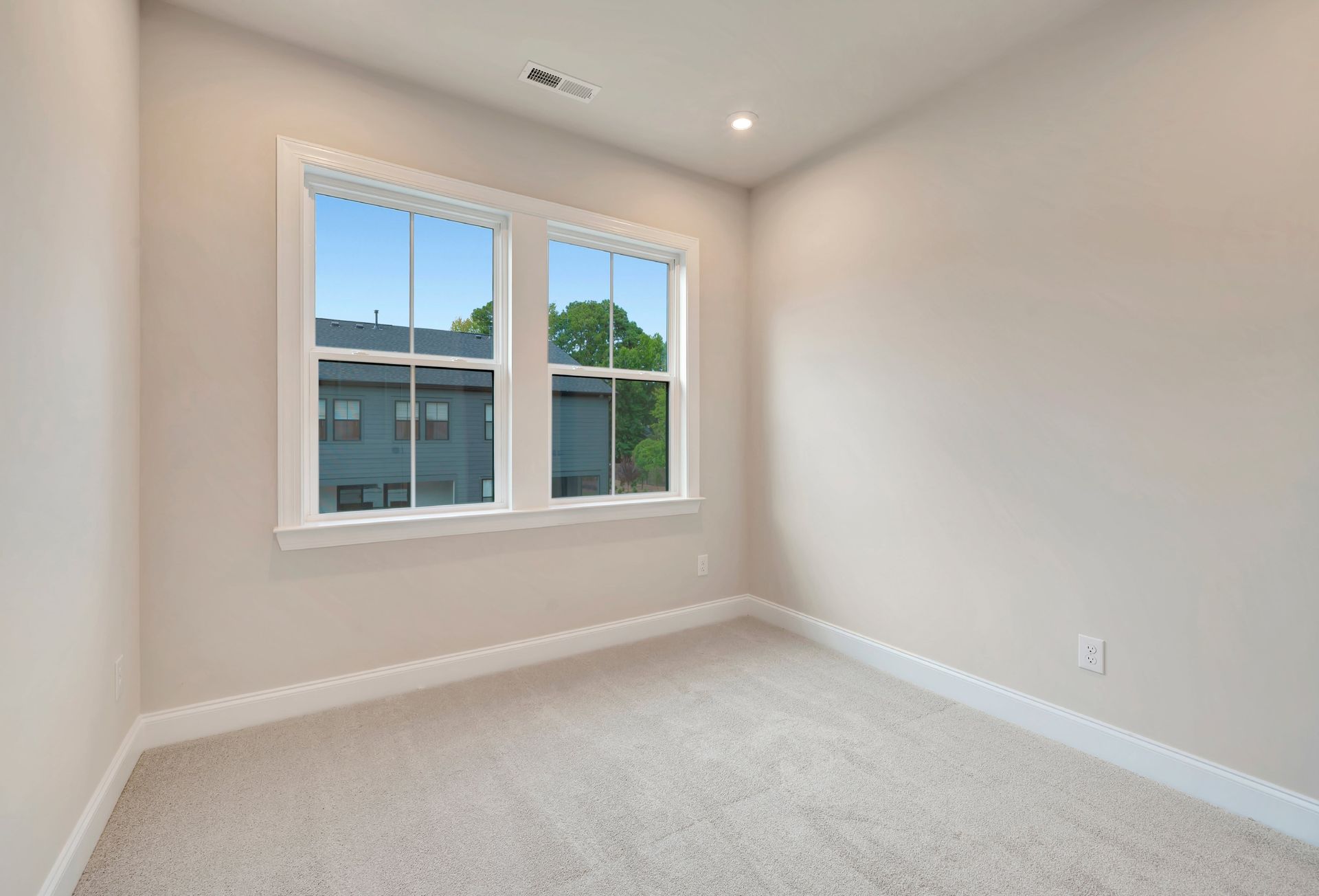 13009 Lucy Park Lane