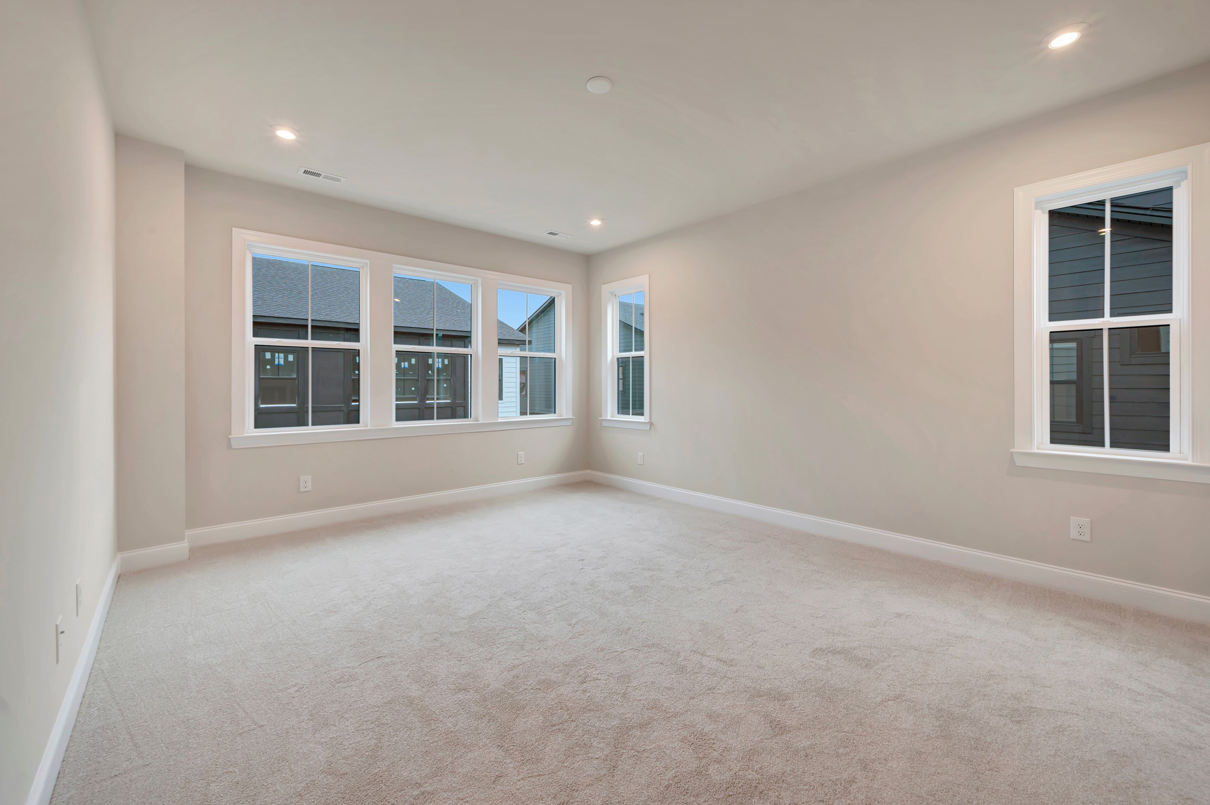 13009 Lucy Park Lane