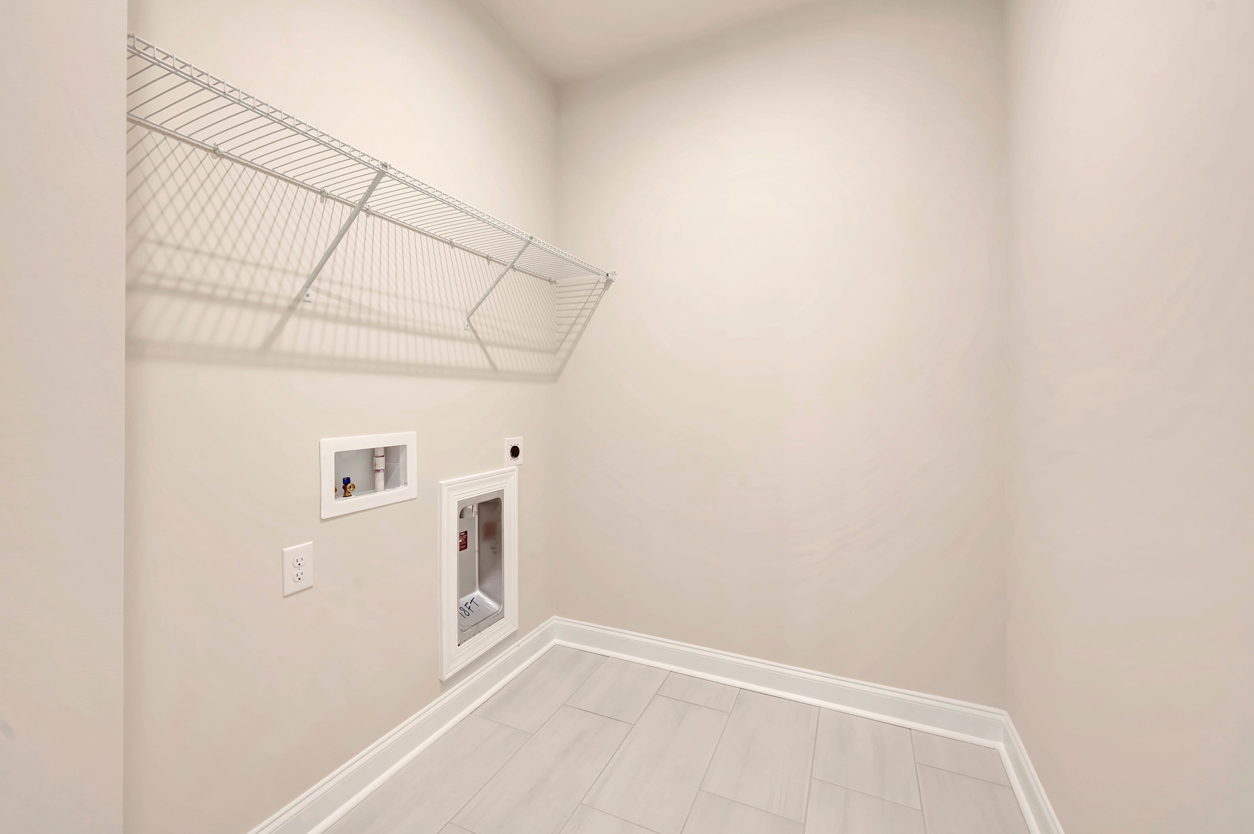13009 Lucy Park Lane