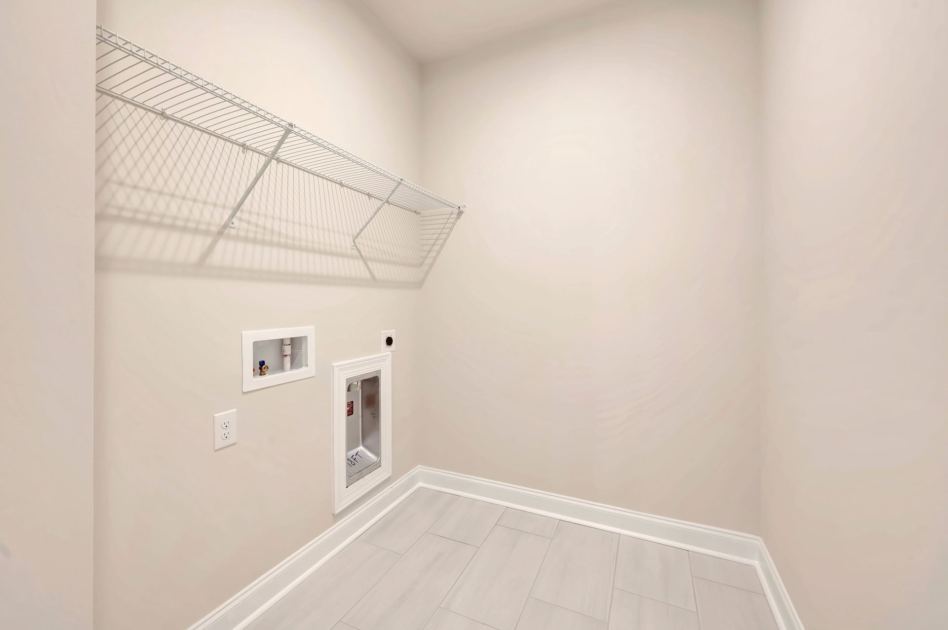 13009 Lucy Park Lane
