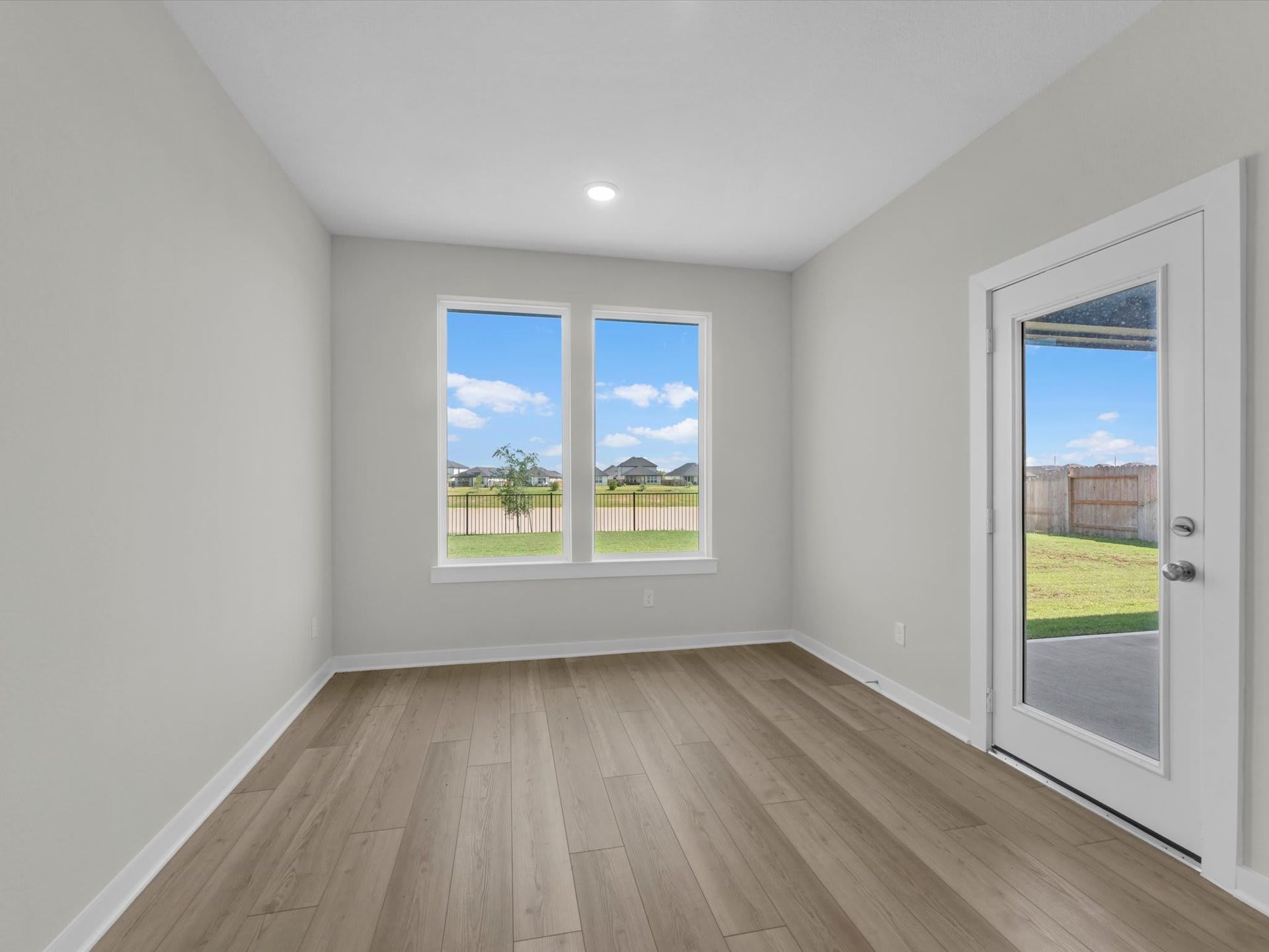21802 Yellow Sunset Lane