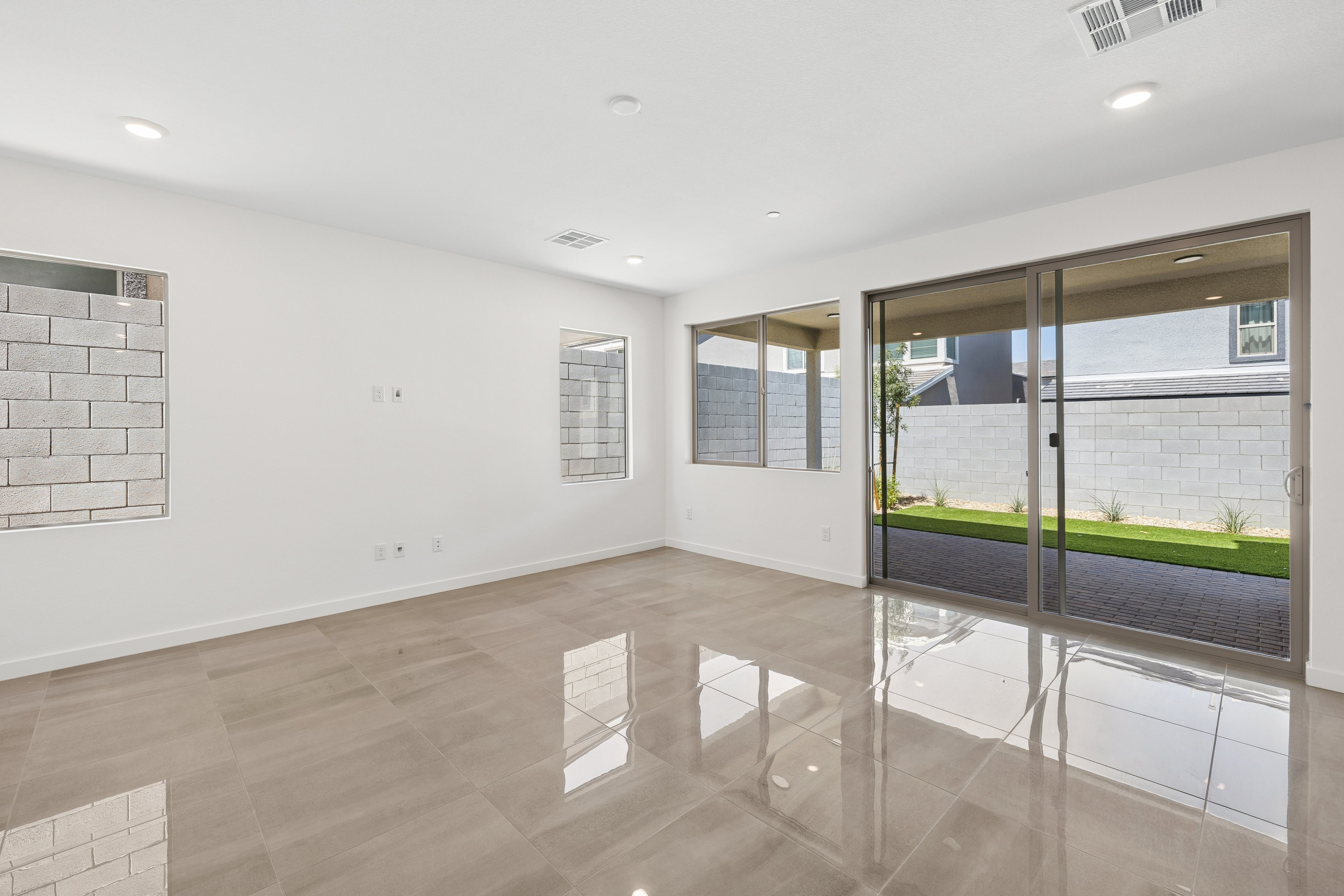 10456 Mountain Aster Avenue