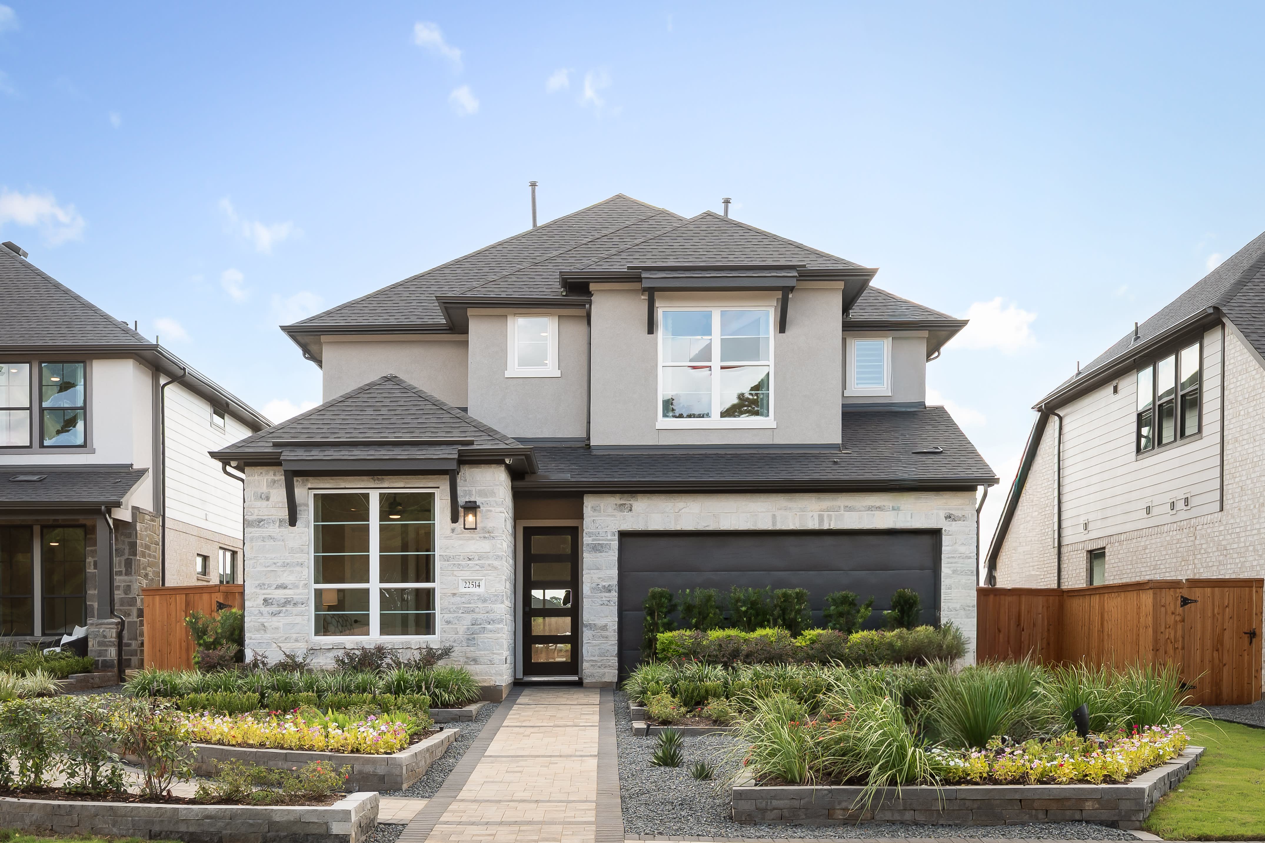 Oakhill Reserve 45’ por Tri Pointe Homes en Houston Texas