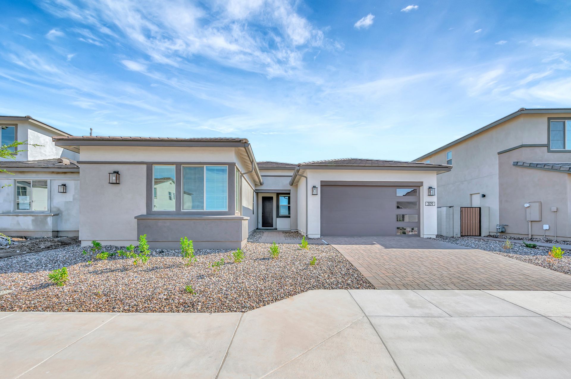 309 E La Estela Ln
