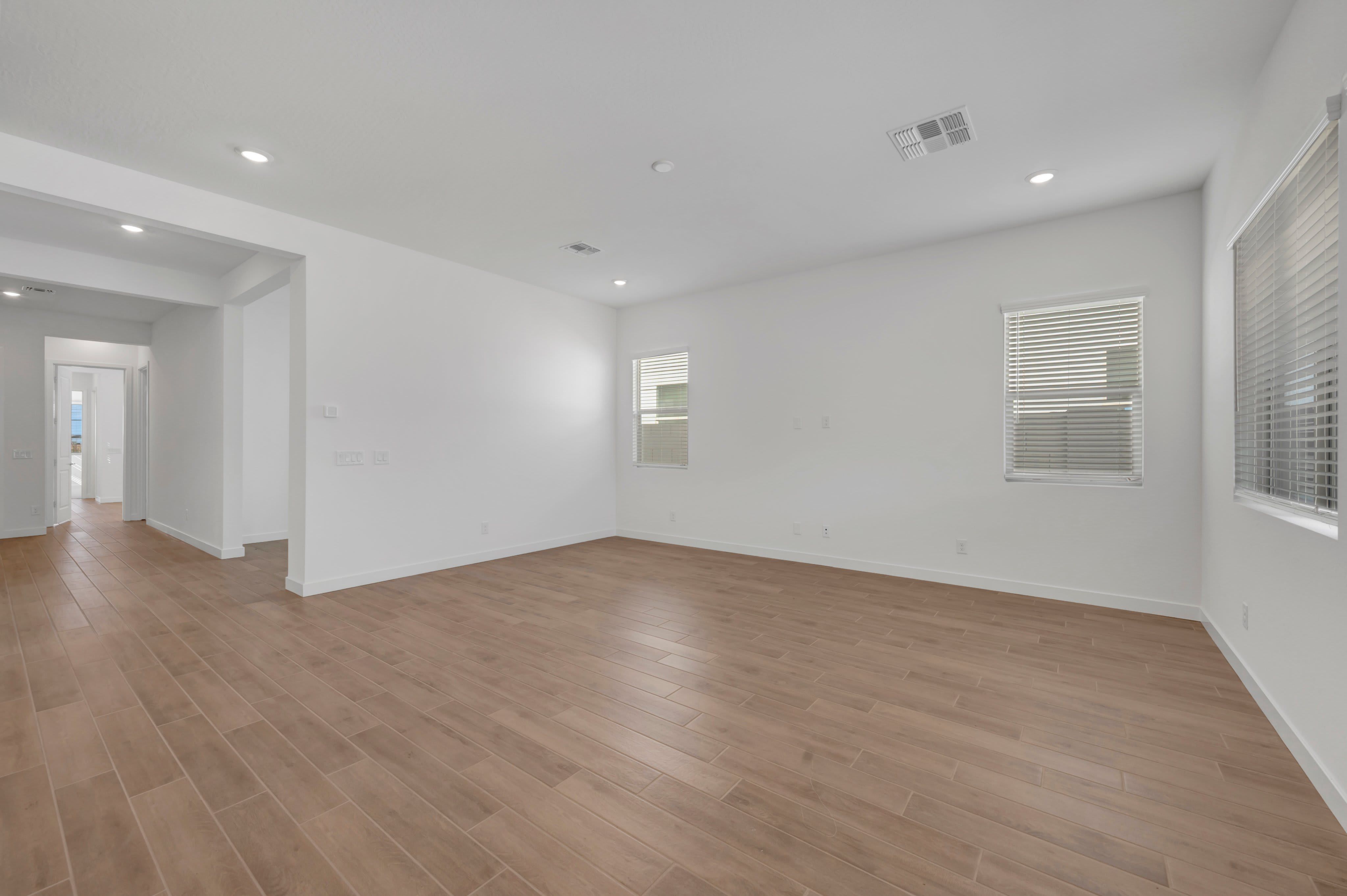 309 E La Estela Ln