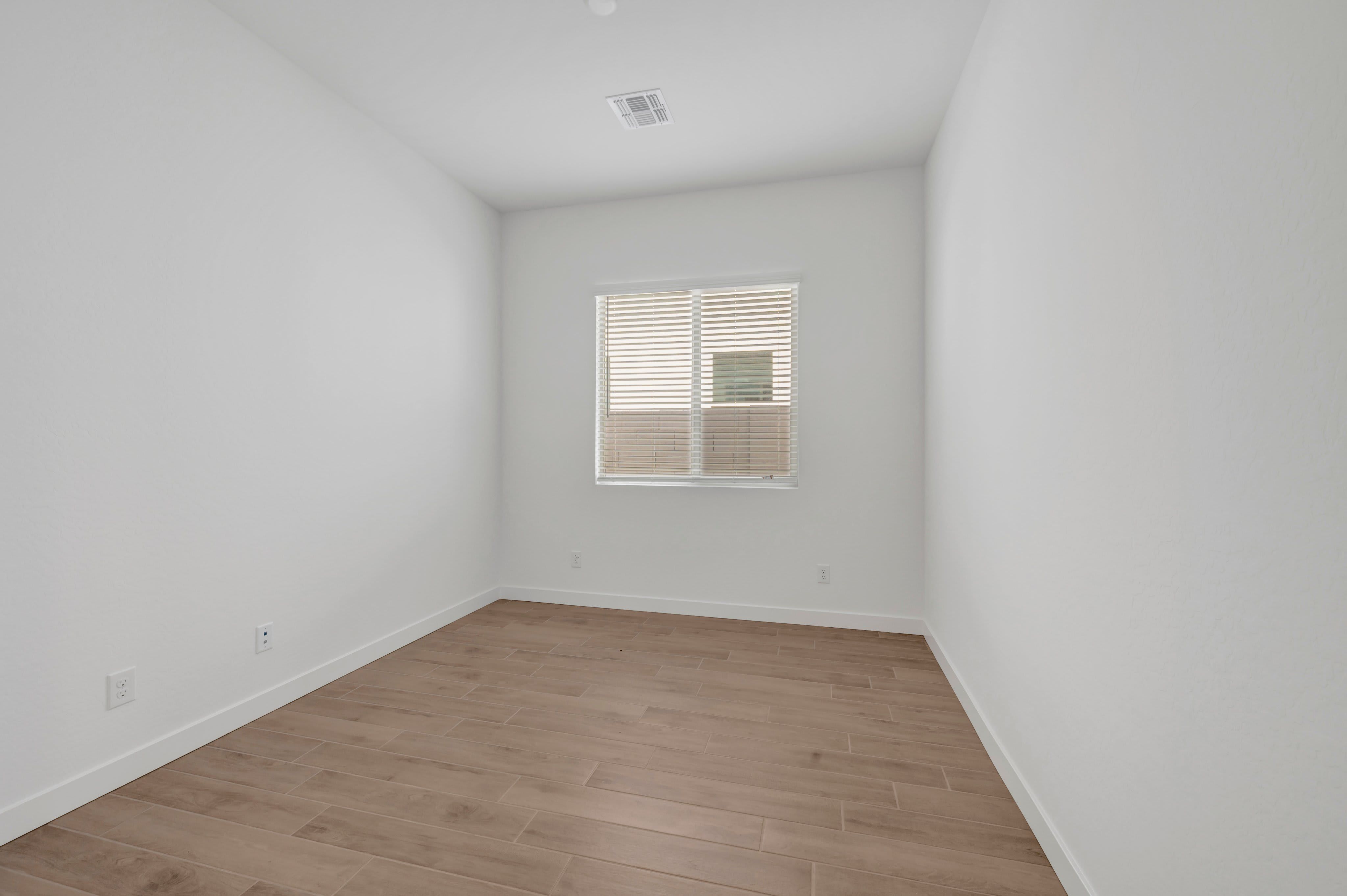 309 E La Estela Ln