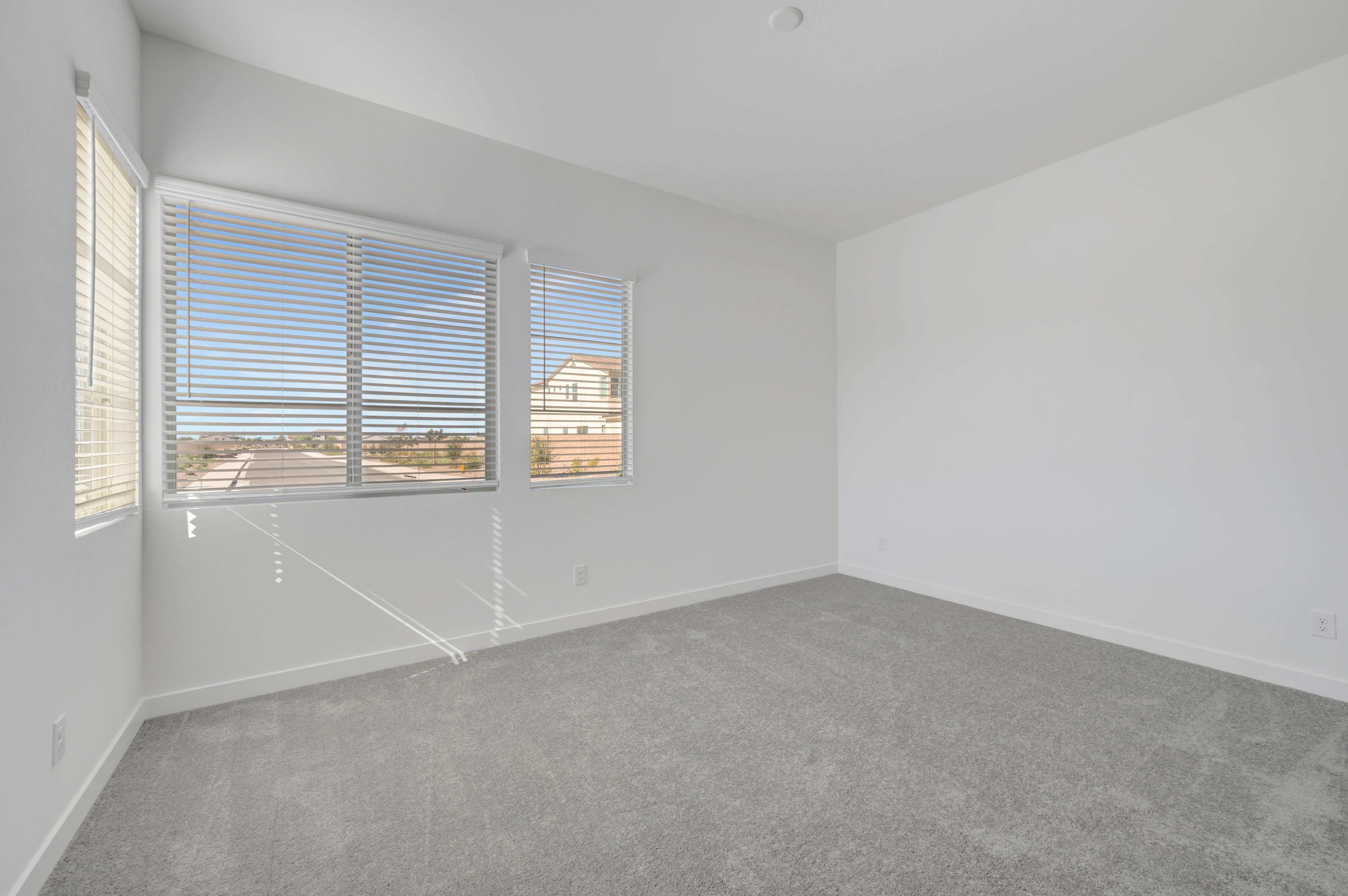 309 E La Estela Ln