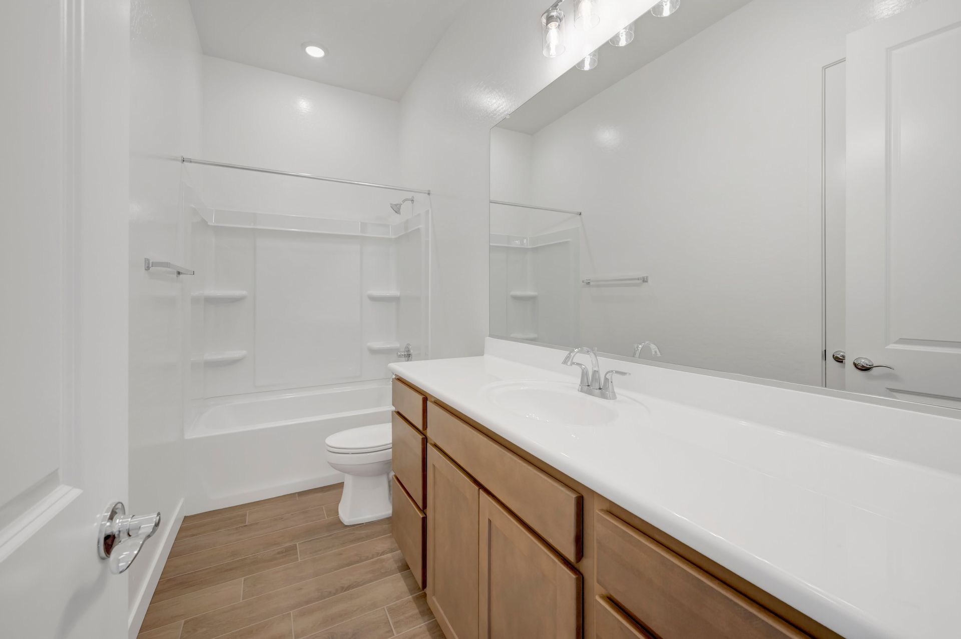 309 E La Estela Ln