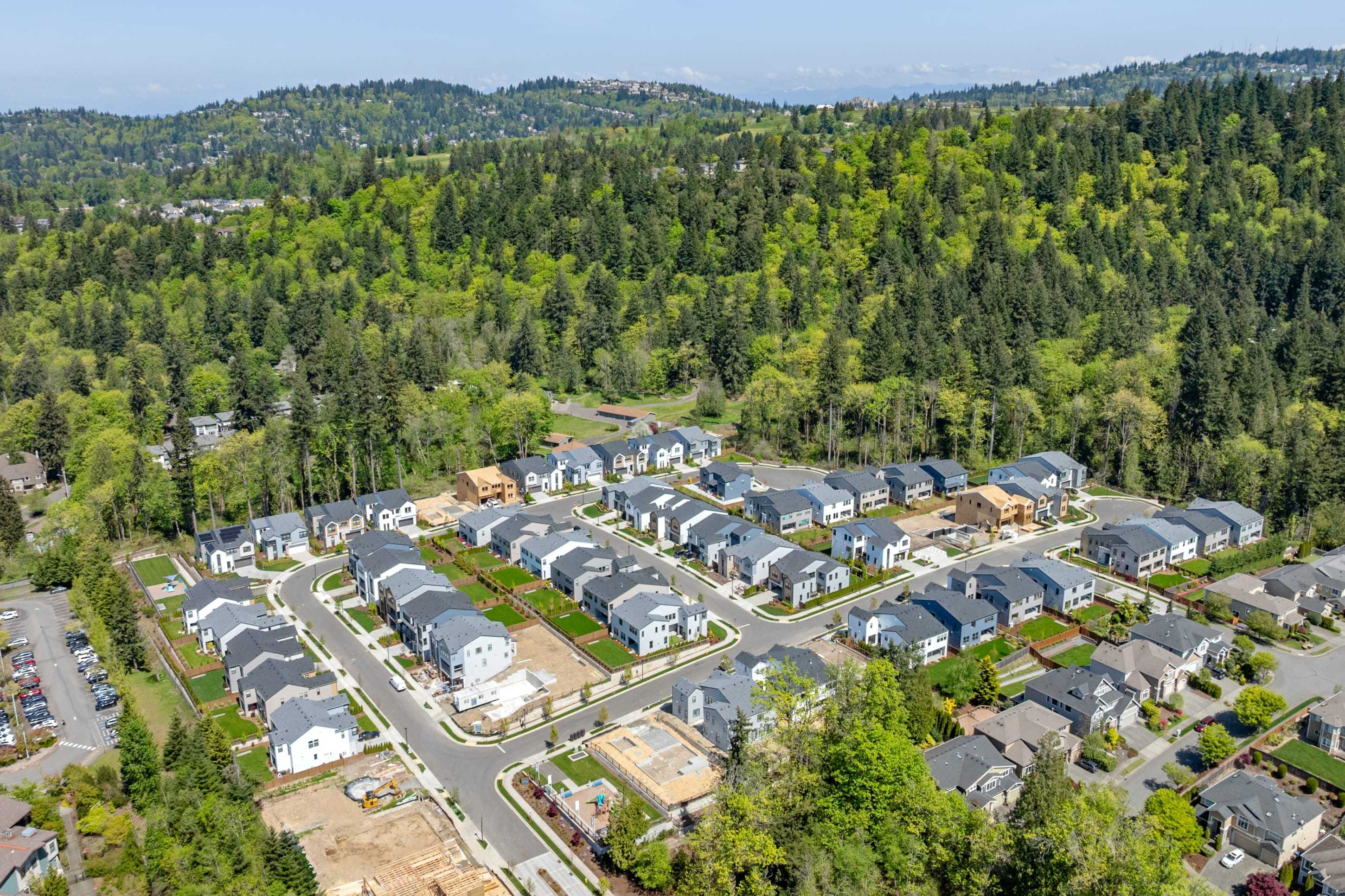 8501 137th Ave Se
