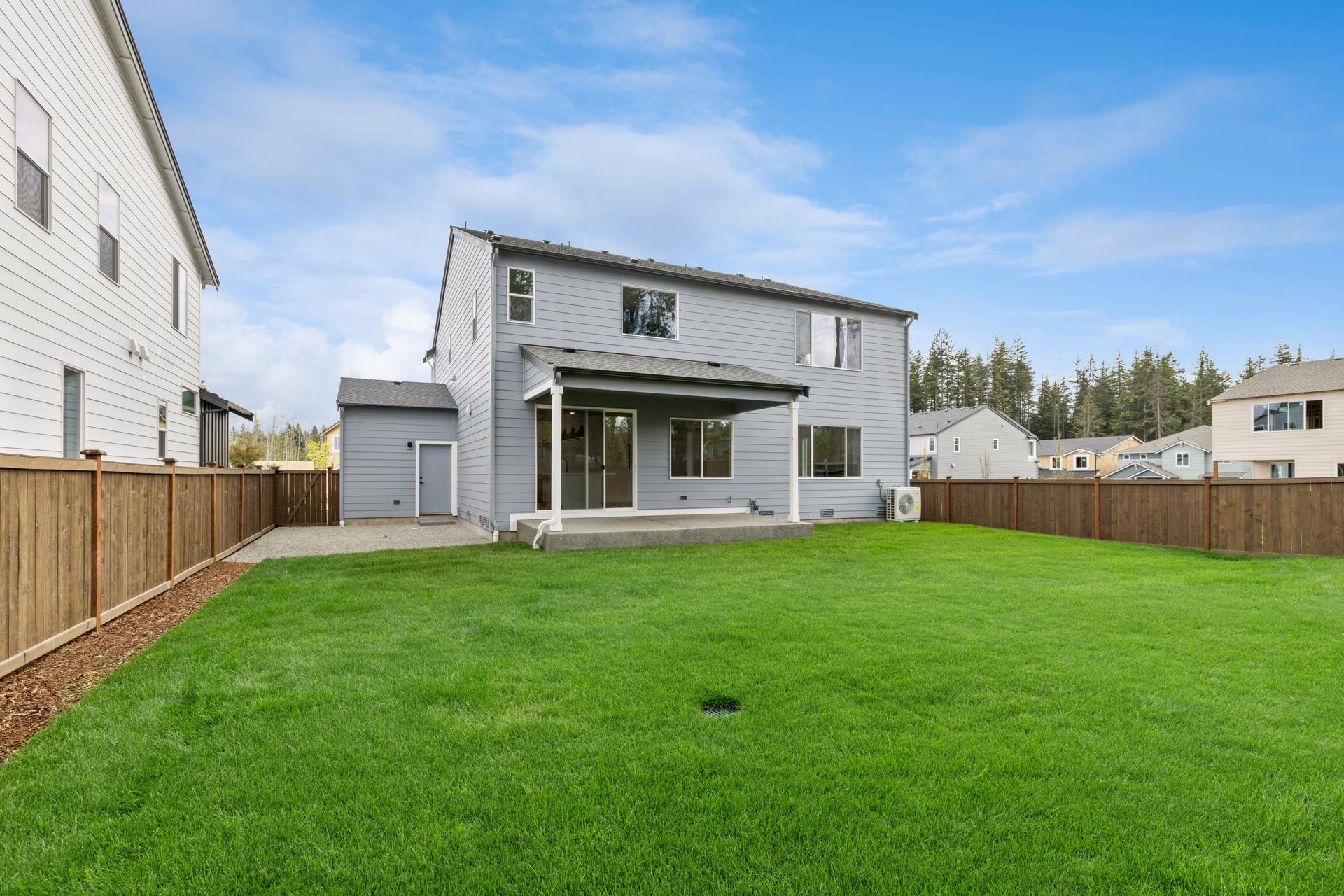 6230 Crestner Dr Sw