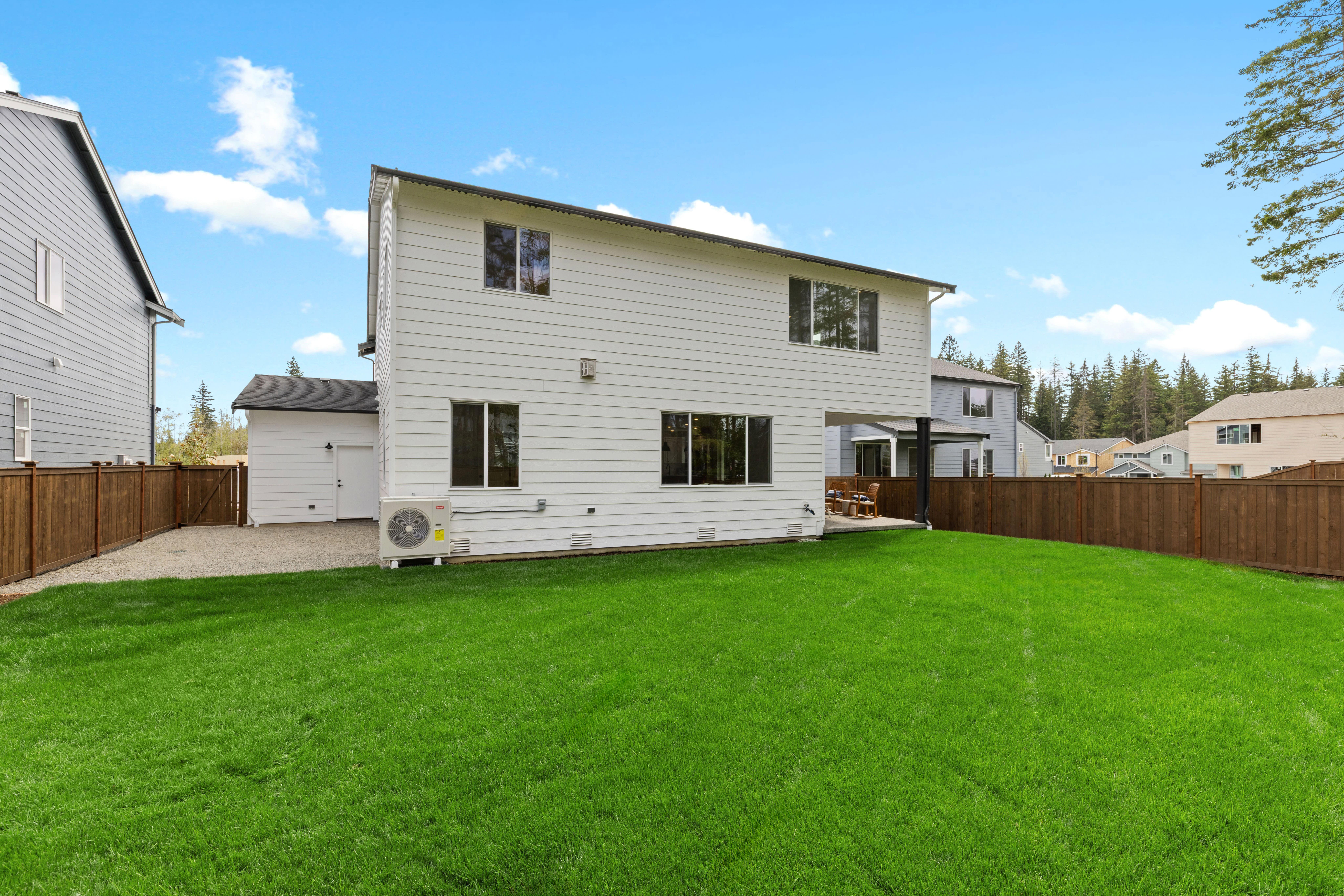 6220 Crestner Dr Sw